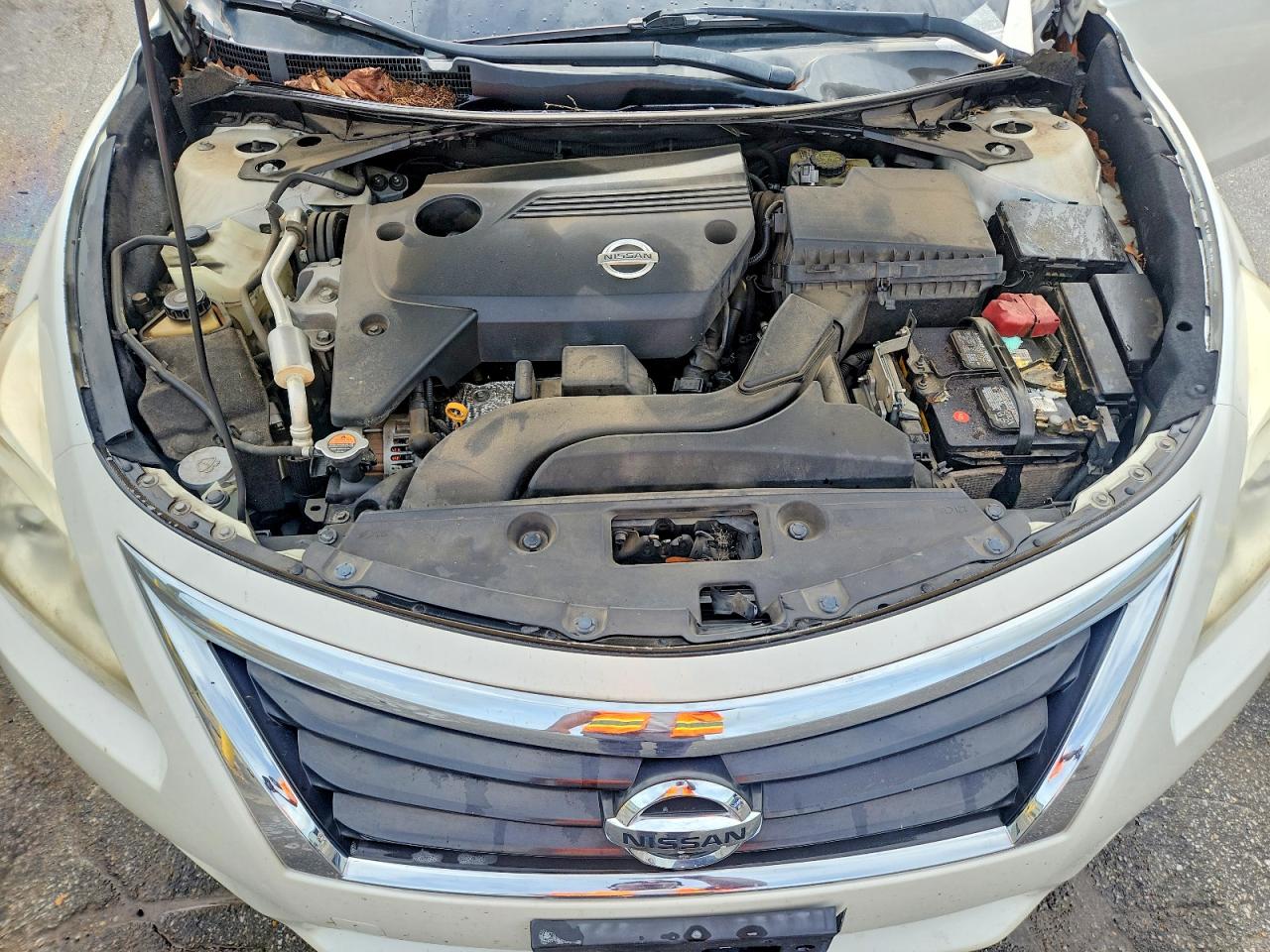 2015 Nissan Altima 2.5 S White vin: 1N4AL3AP4FC422438
