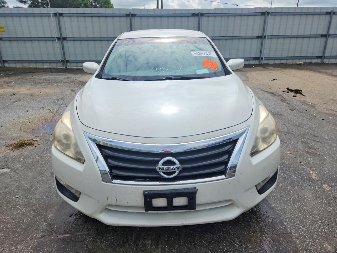 2015 Nissan Altima 2.5 S White vin: 1N4AL3AP4FC422438