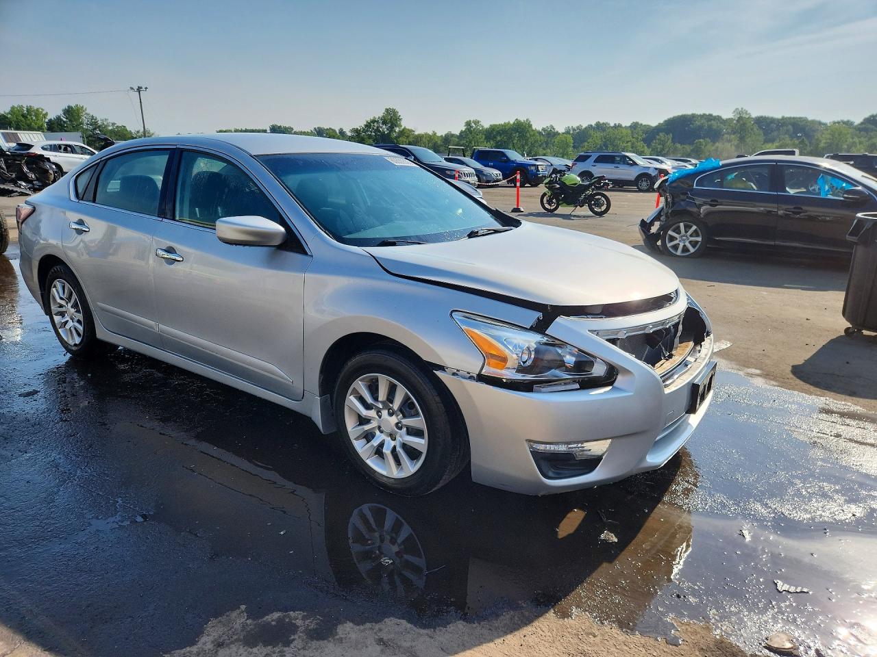 2015 Nissan Altima 2.5 S Серебряный vin: 1N4AL3AP4FC432192