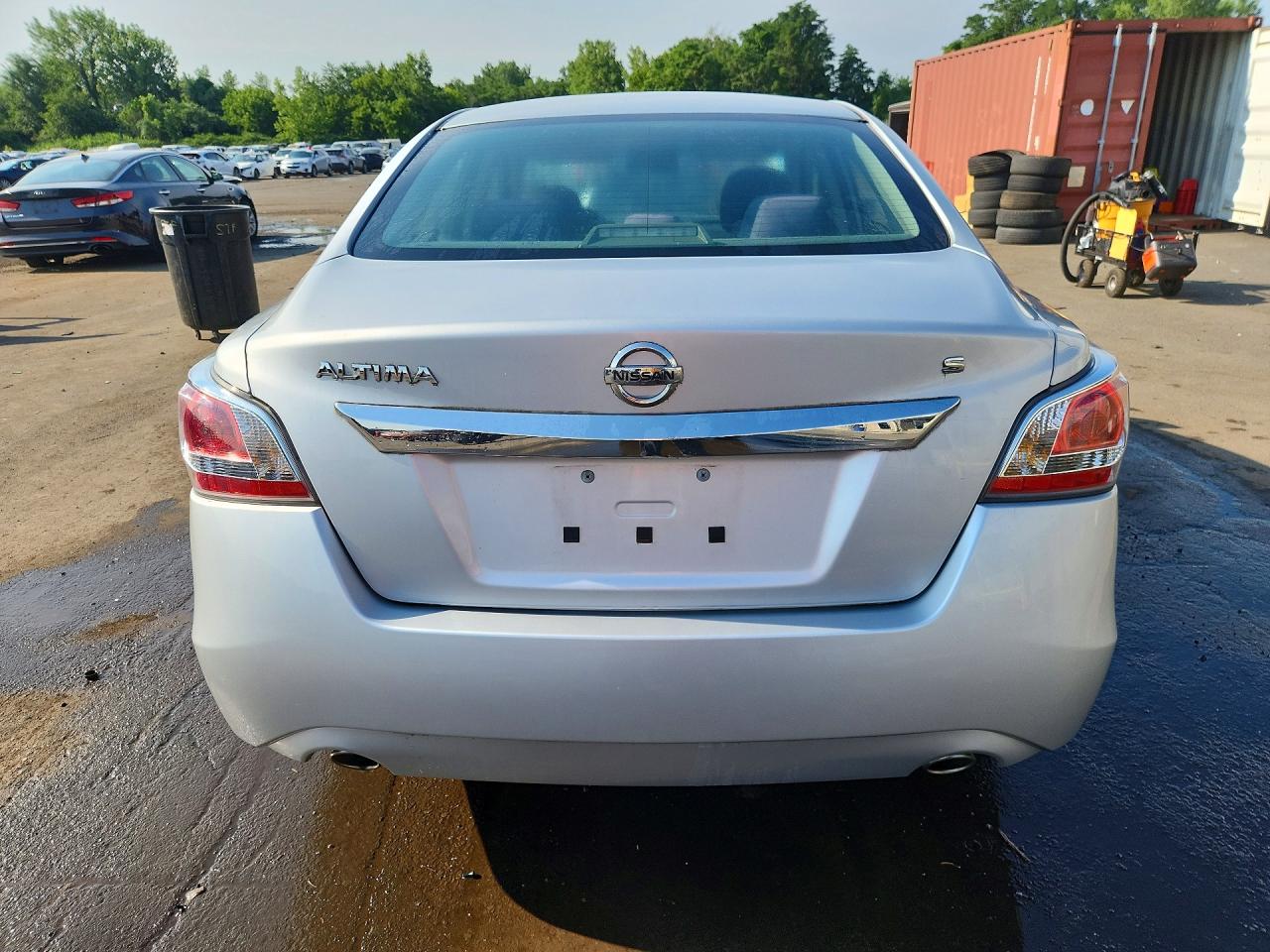 2015 Nissan Altima 2.5 S Серебряный vin: 1N4AL3AP4FC432192