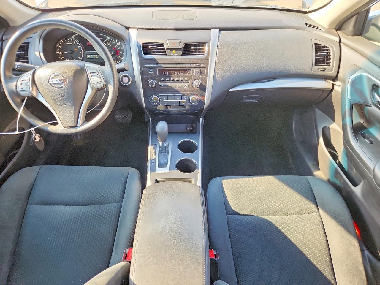 2015 Nissan Altima 2.5 S Серебряный vin: 1N4AL3AP4FC432192