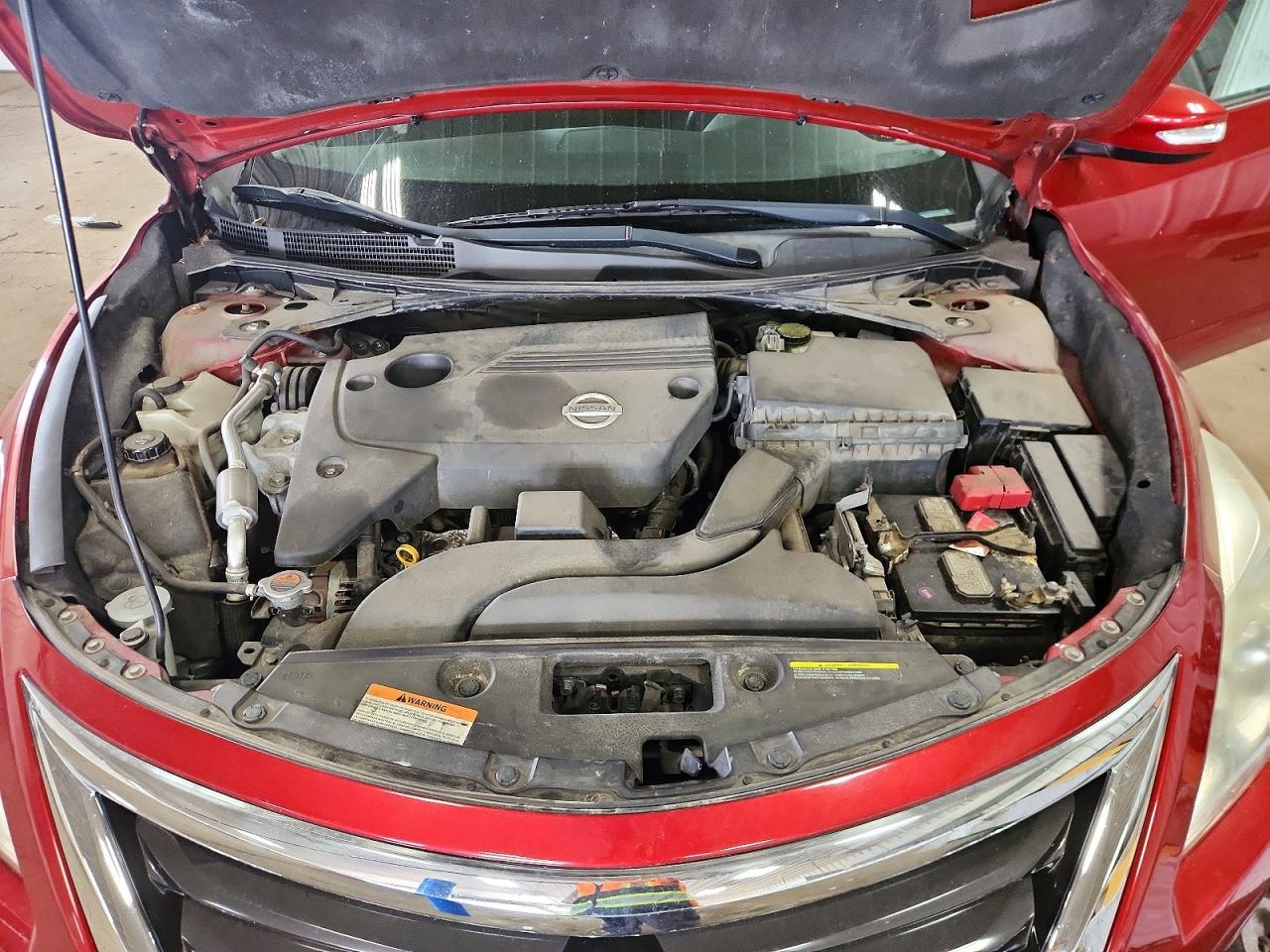 2015 Nissan Altima 2.5 Sv Red vin: 1N4AL3AP4FC435495