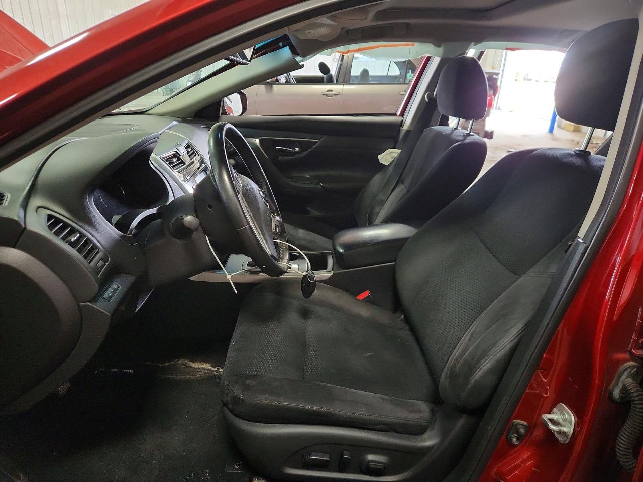 2015 Nissan Altima 2.5 Sv Red vin: 1N4AL3AP4FC435495