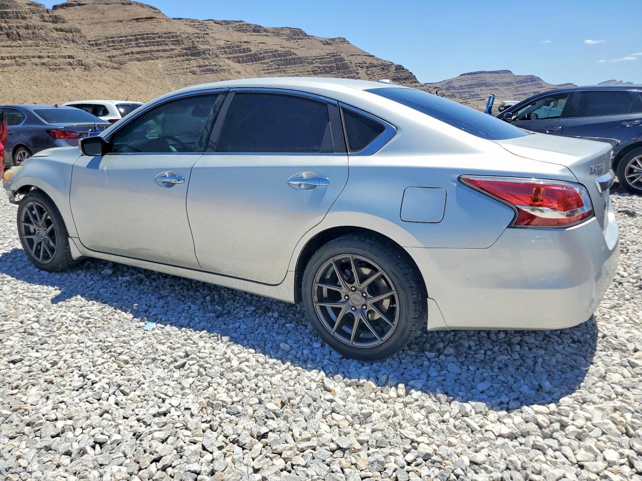 2015 Nissan Altima 2.5 Sv Gray vin: 1N4AL3AP4FC438803