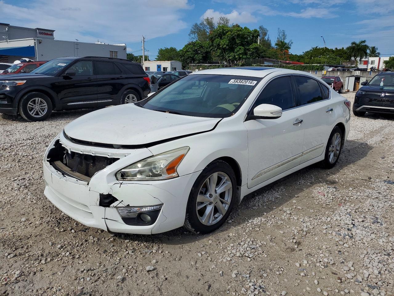 2015 Nissan Altima 2.5 Sv White vin: 1N4AL3AP4FC442057