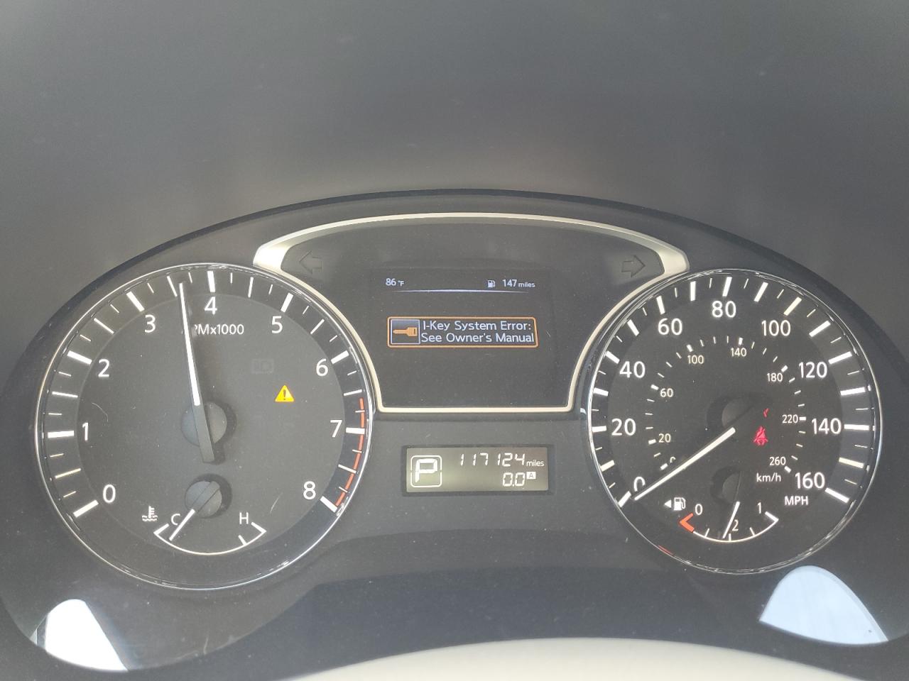 2015 Nissan Altima 2.5 Red vin: 1N4AL3AP4FC447114