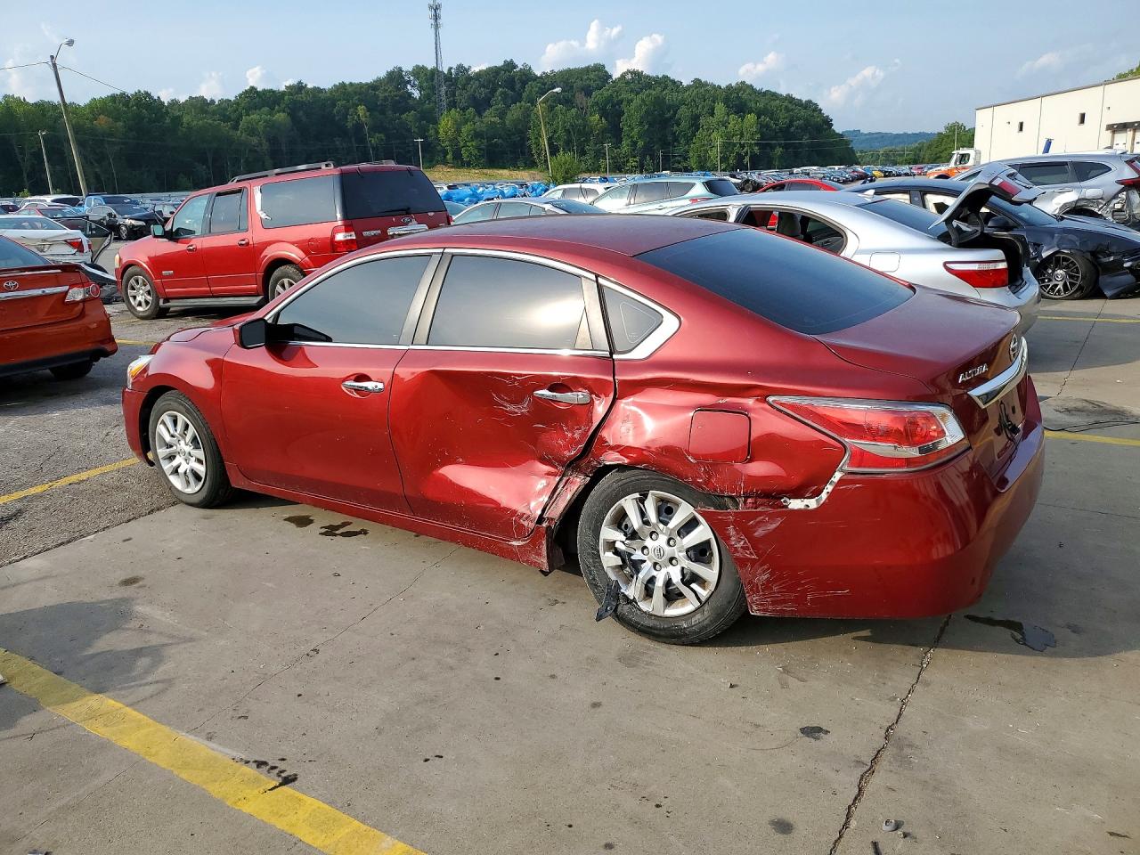 2015 Nissan Altima 2.5 S Maroon vin: 1N4AL3AP4FC447128