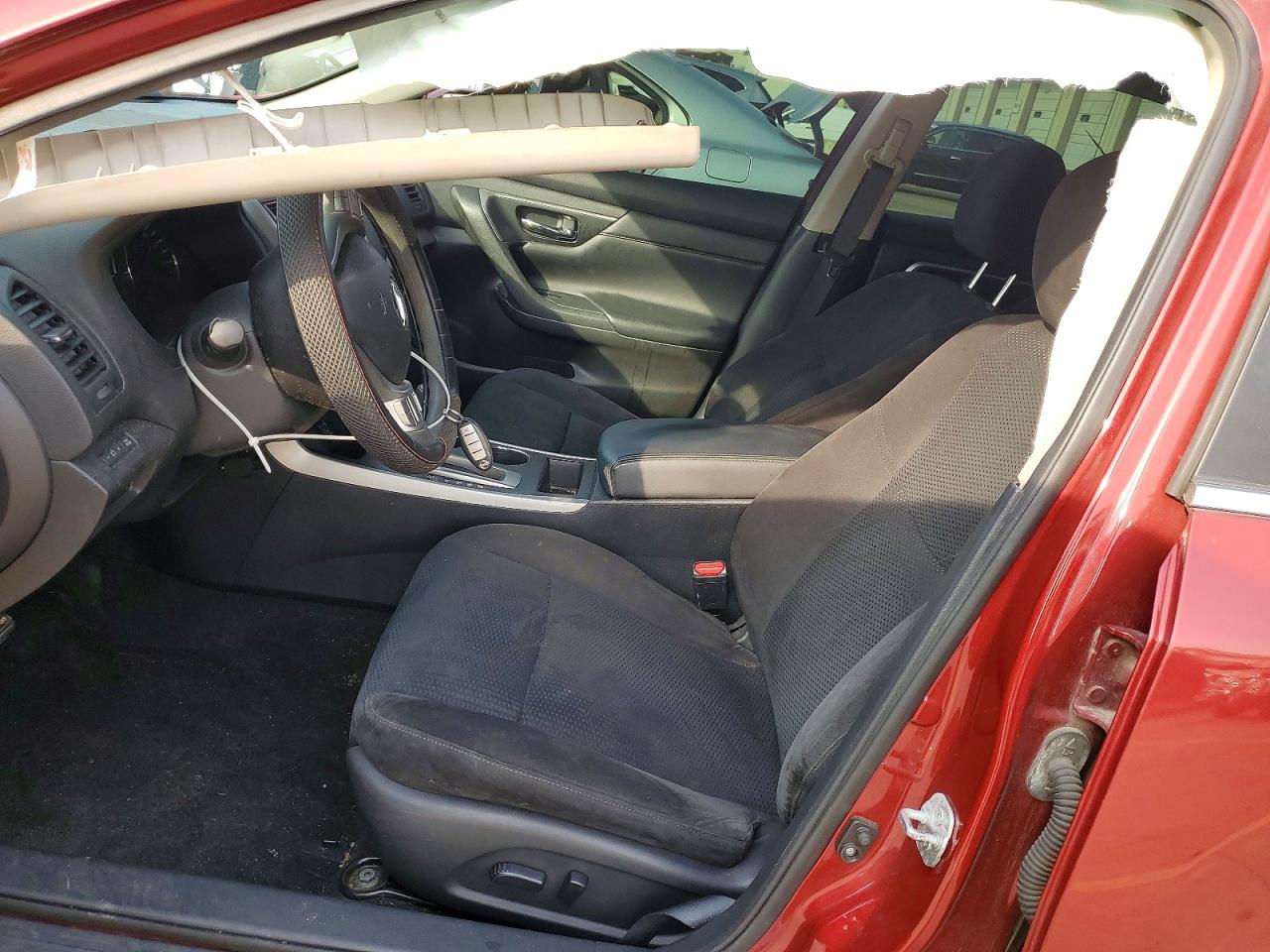 2015 Nissan Altima 2.5 S Maroon vin: 1N4AL3AP4FC447128
