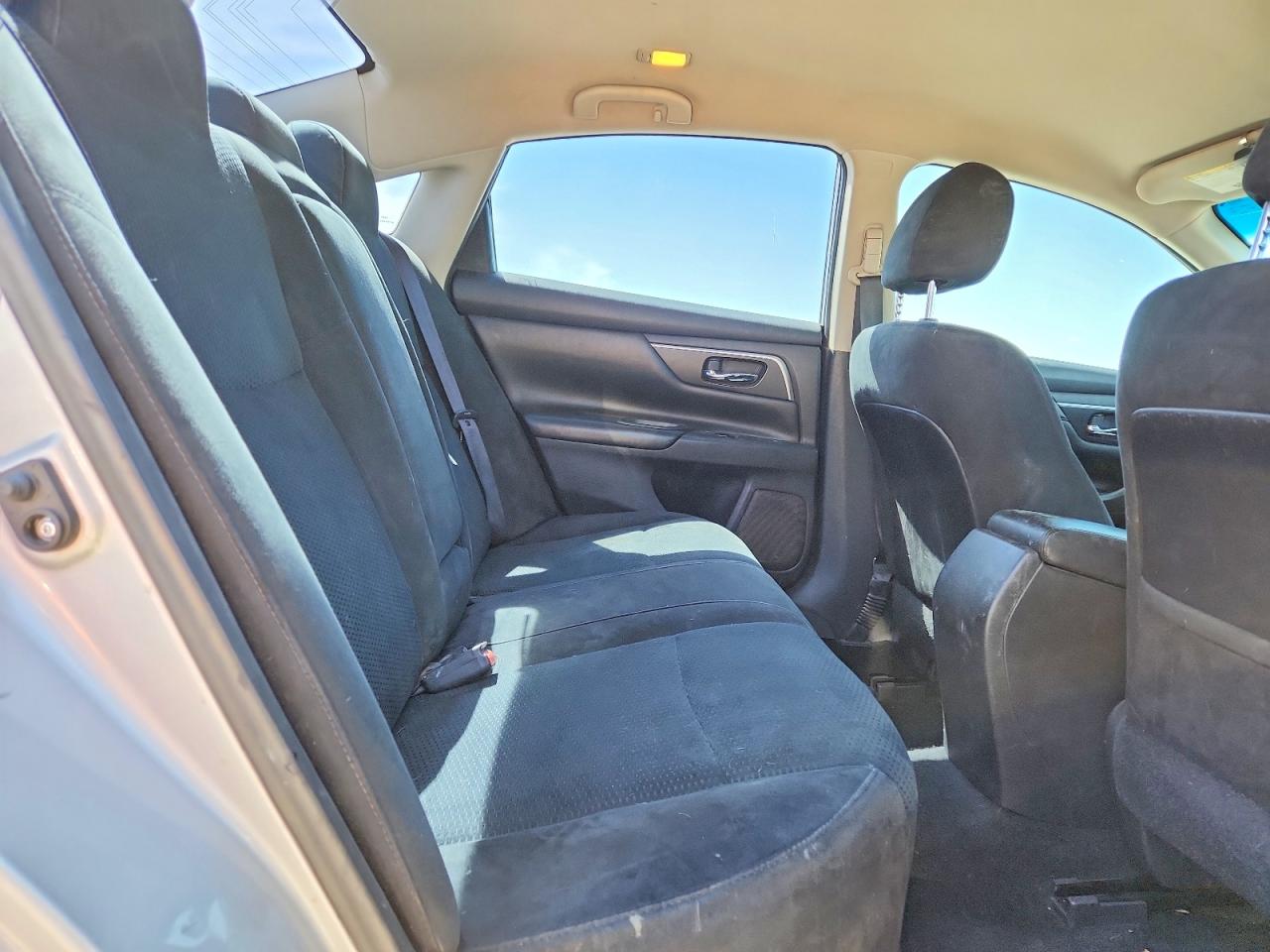 2015 Nissan Altima 2.5 Silver vin: 1N4AL3AP4FC447548