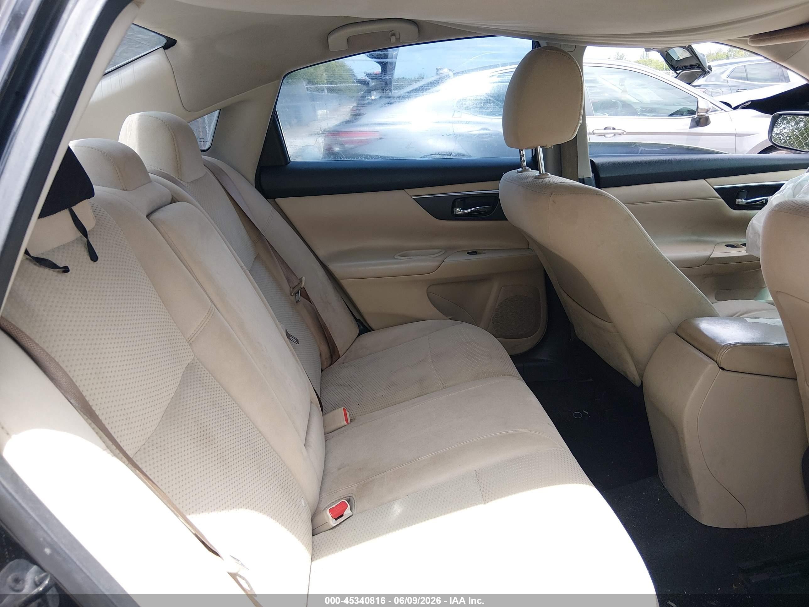 2015 Nissan Altima 2.5 S Black vin: 1N4AL3AP4FC459182