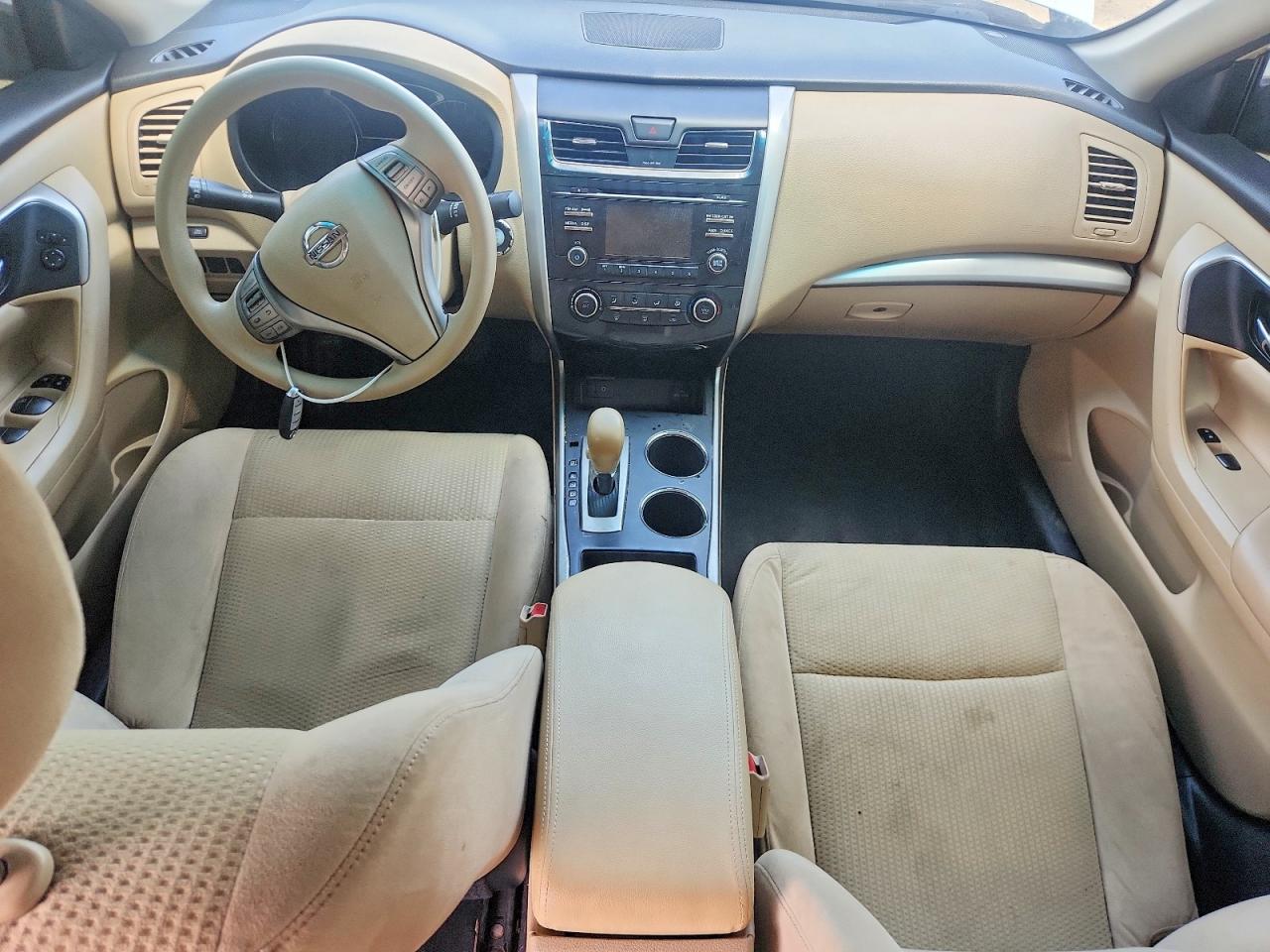 2015 Nissan Altima 2.5 S White vin: 1N4AL3AP4FC469968