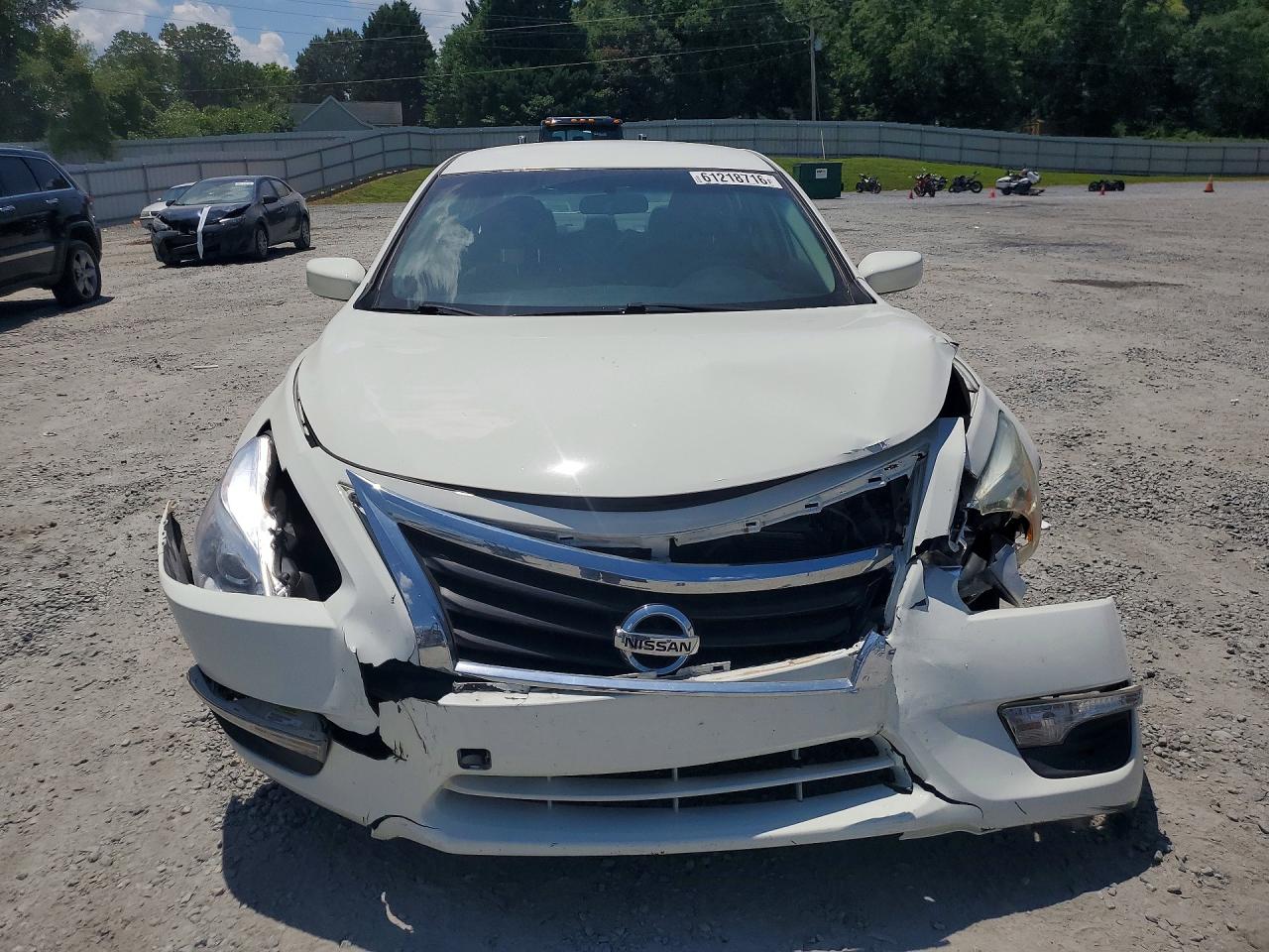 2015 Nissan Altima 2.5 S White vin: 1N4AL3AP4FC487239