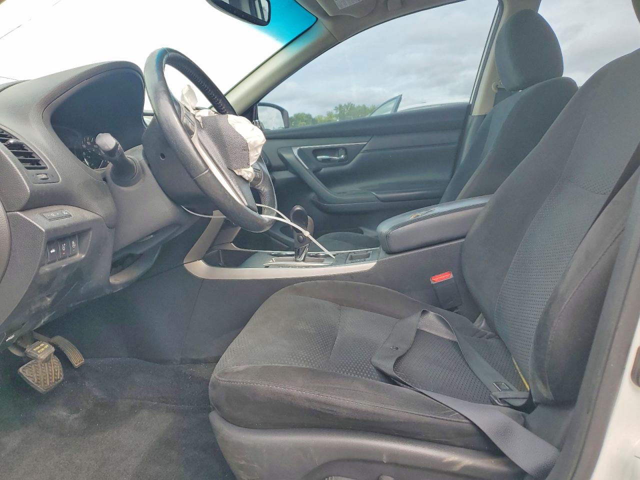 2015 Nissan Altima 2.5 Sv Белый vin: 1N4AL3AP4FC487273