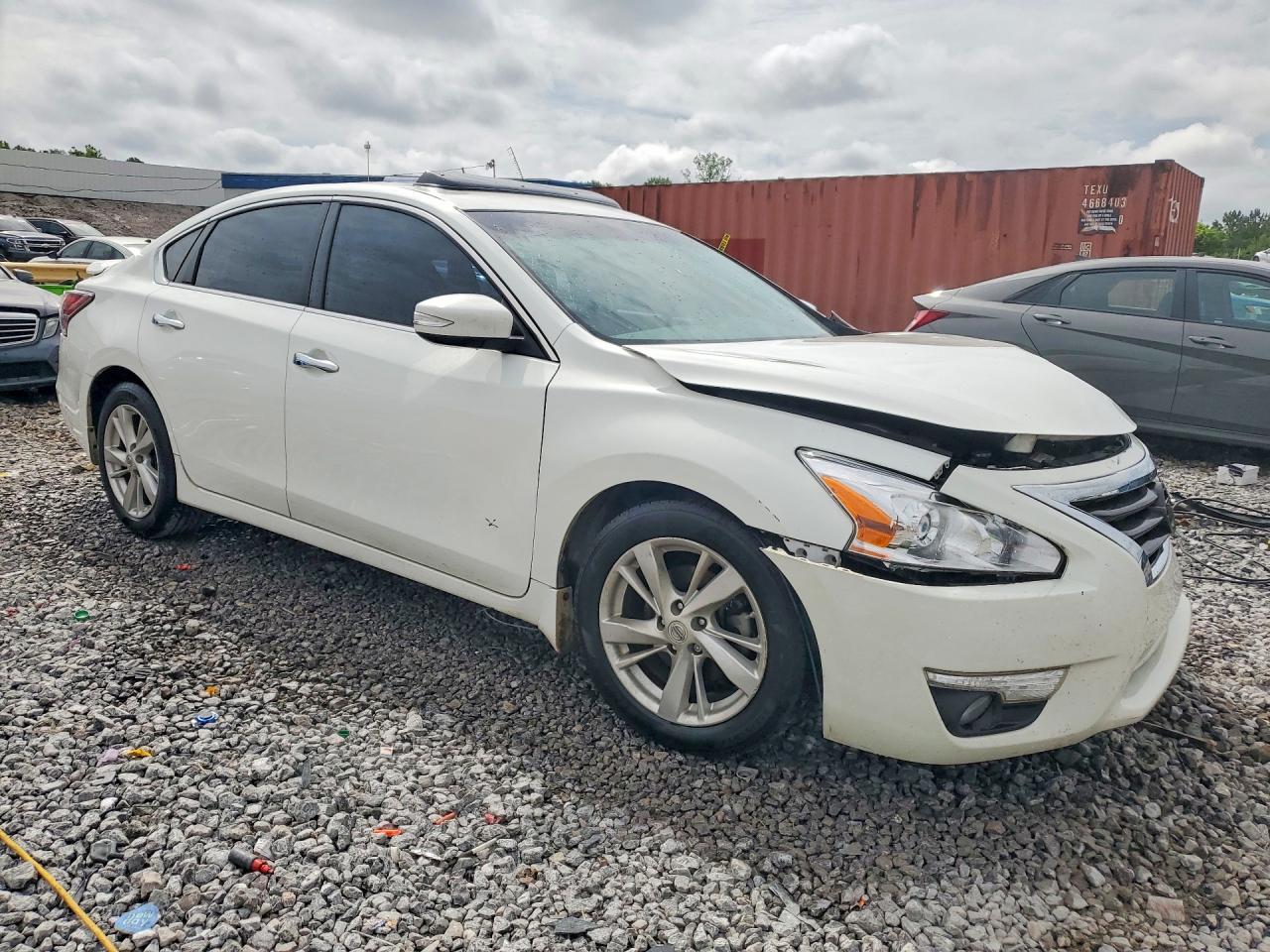 2015 Nissan Altima 2.5 Sv Белый vin: 1N4AL3AP4FC487273