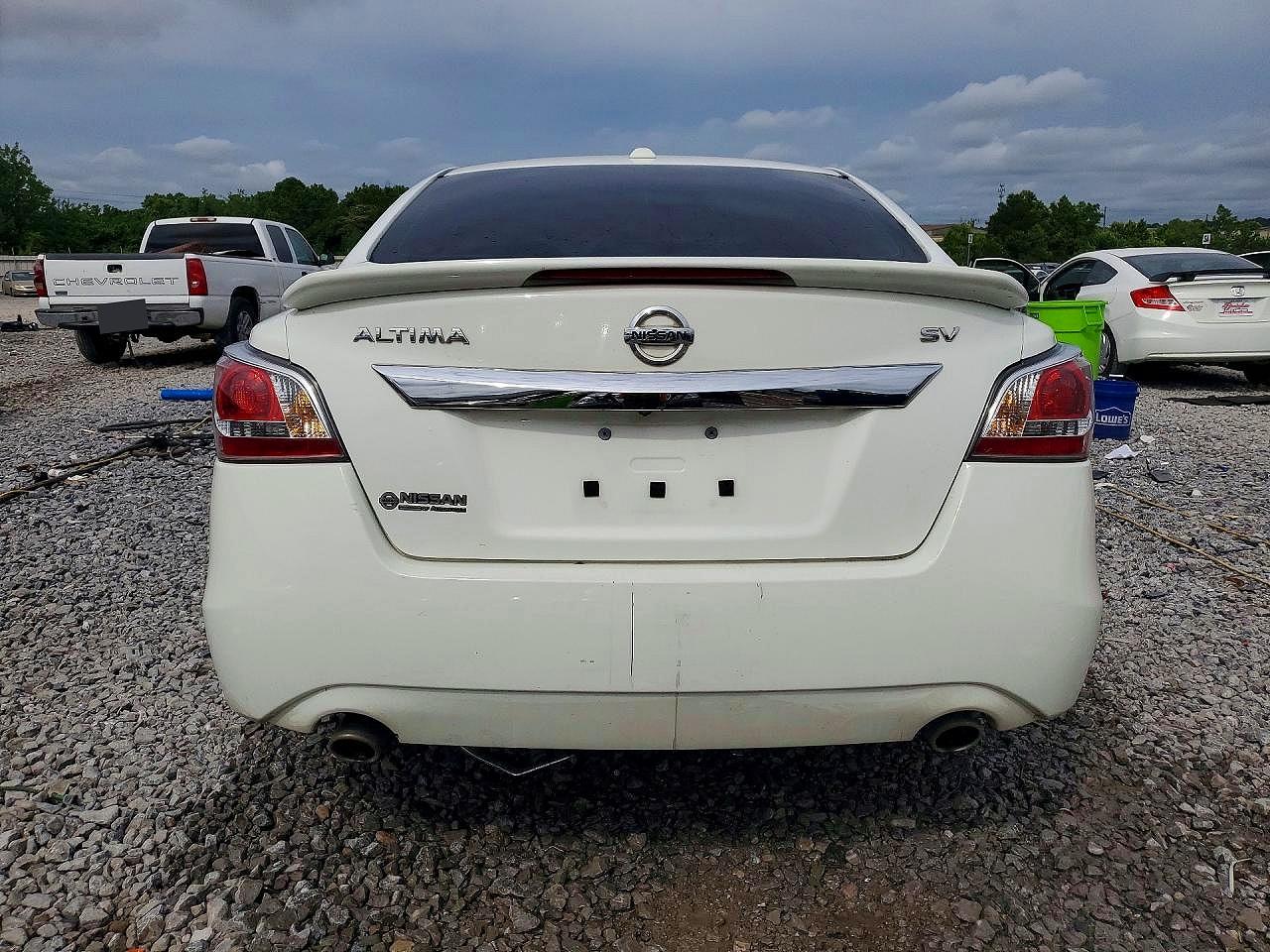 2015 Nissan Altima 2.5 Sv Белый vin: 1N4AL3AP4FC487273