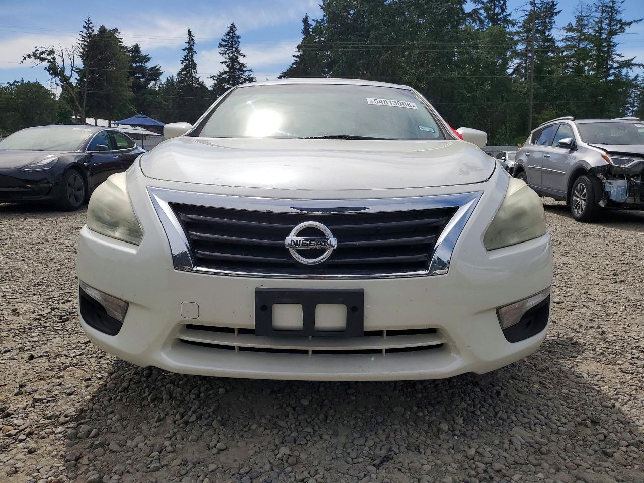 2015 Nissan Altima 2.5 S White vin: 1N4AL3AP4FC569844
