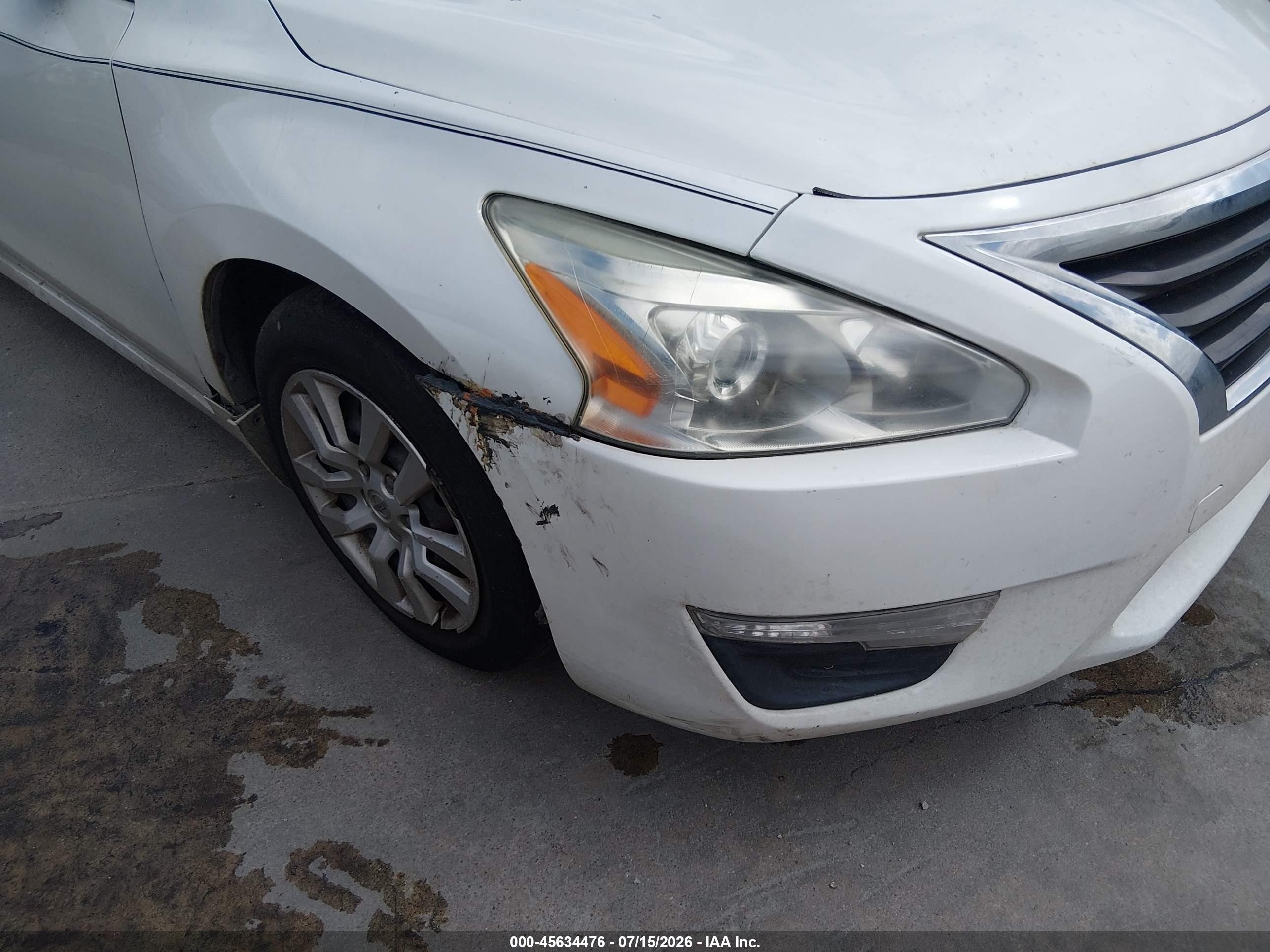 2015 Nissan Altima 2.5 S White vin: 1N4AL3AP4FC573568