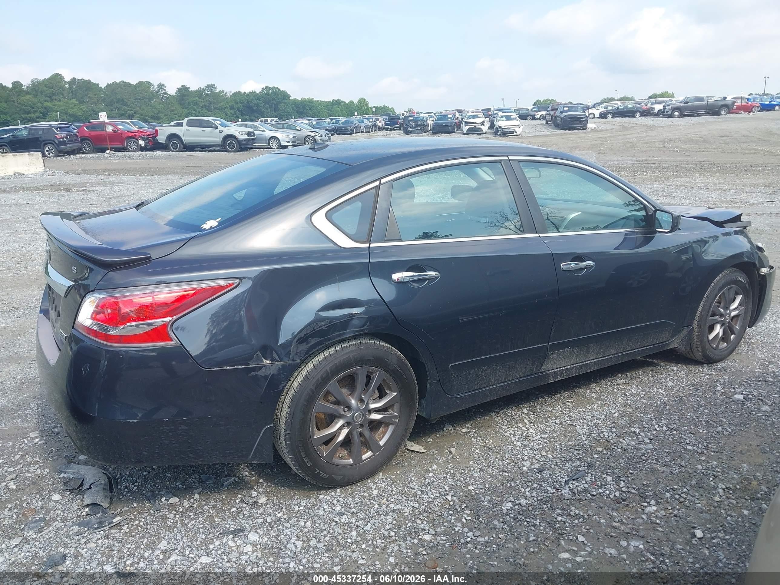 2015 Nissan Altima 2.5 S Dark Blue vin: 1N4AL3AP4FC578477