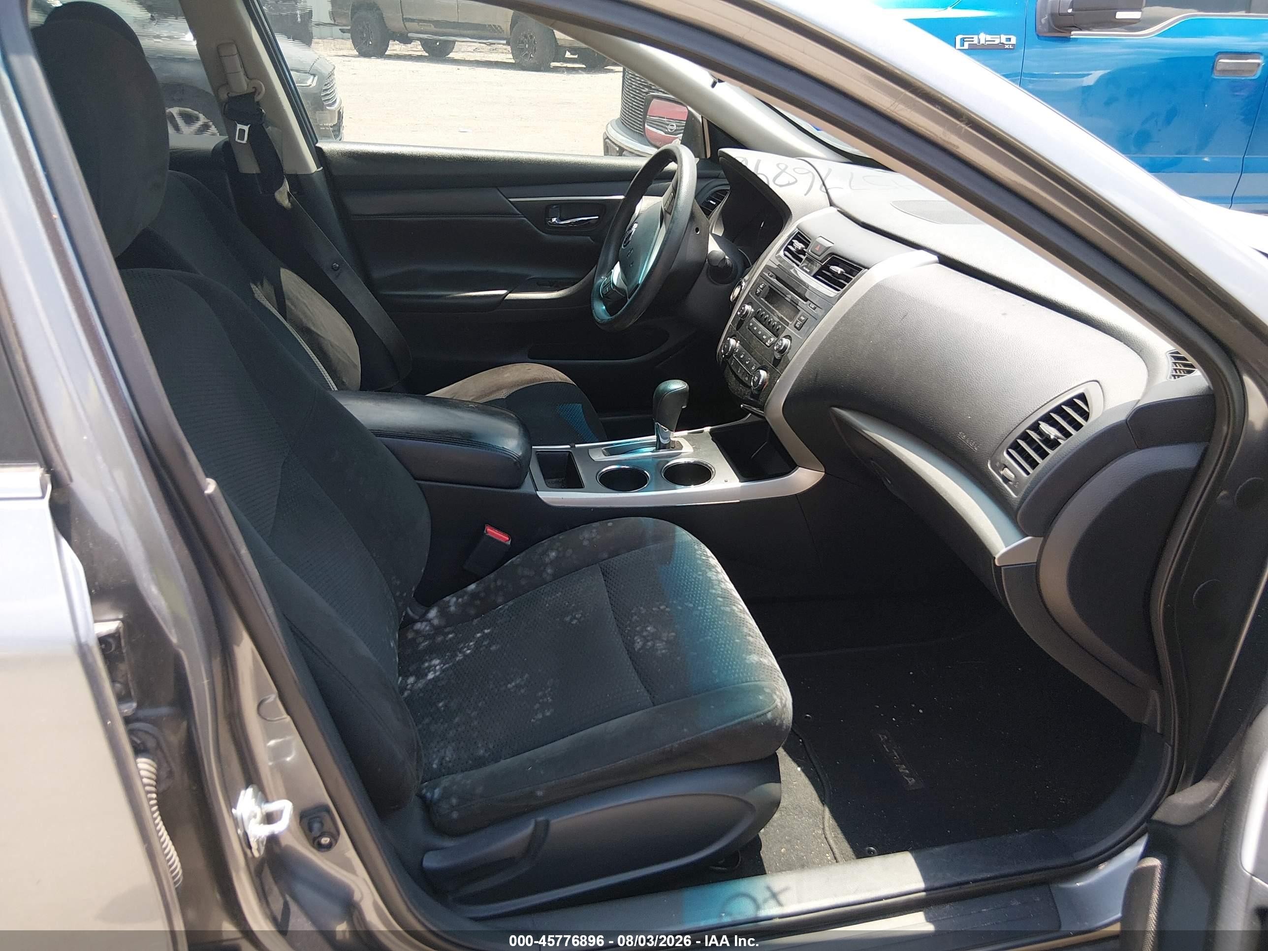 2015 Nissan Altima 2.5 Серый vin: 1N4AL3AP4FC593450