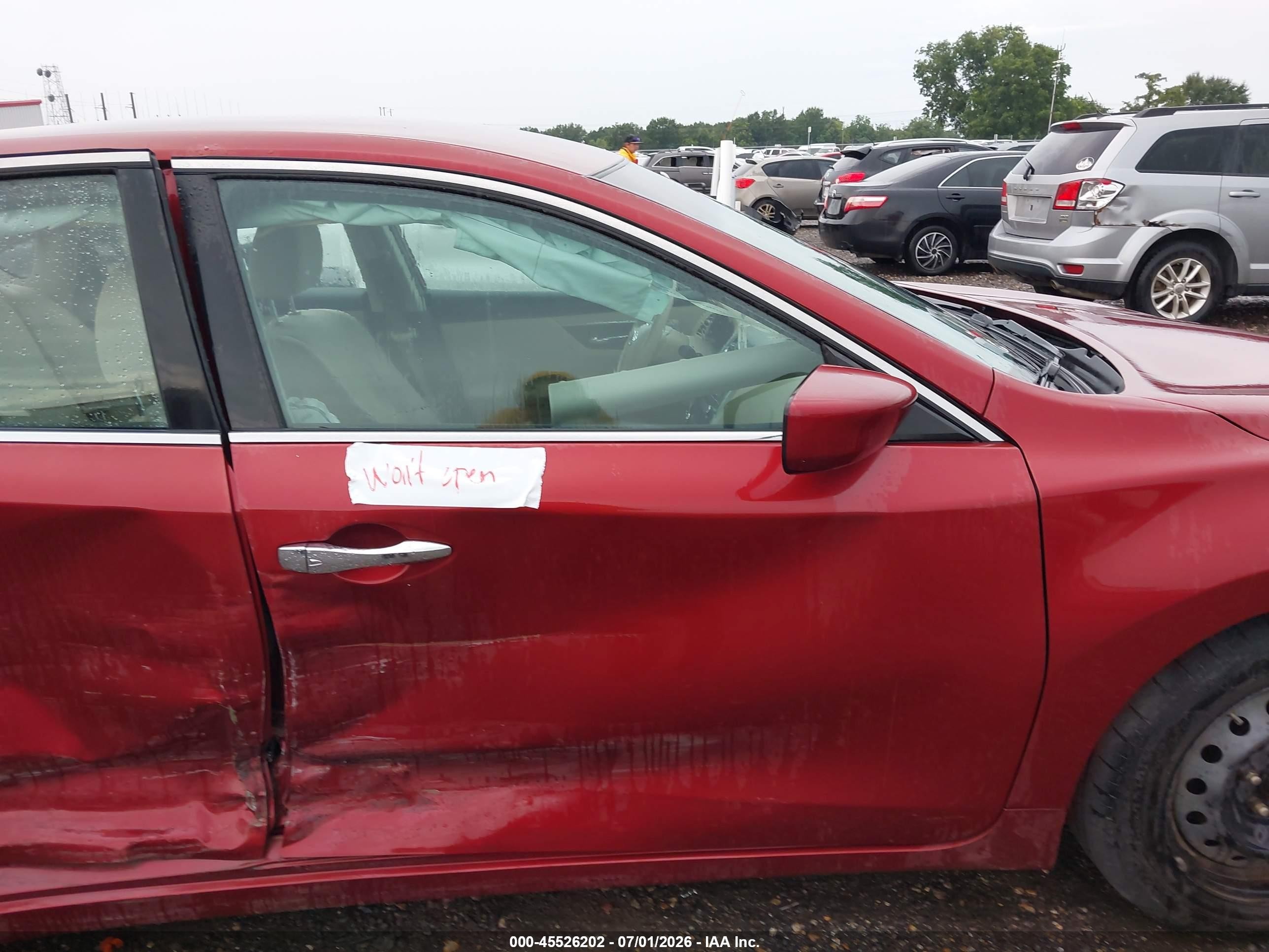 2015 Nissan Altima 2.5/2.5 S/2.5 Sl/2.5 Sv Red vin: 1N4AL3AP4FN300358