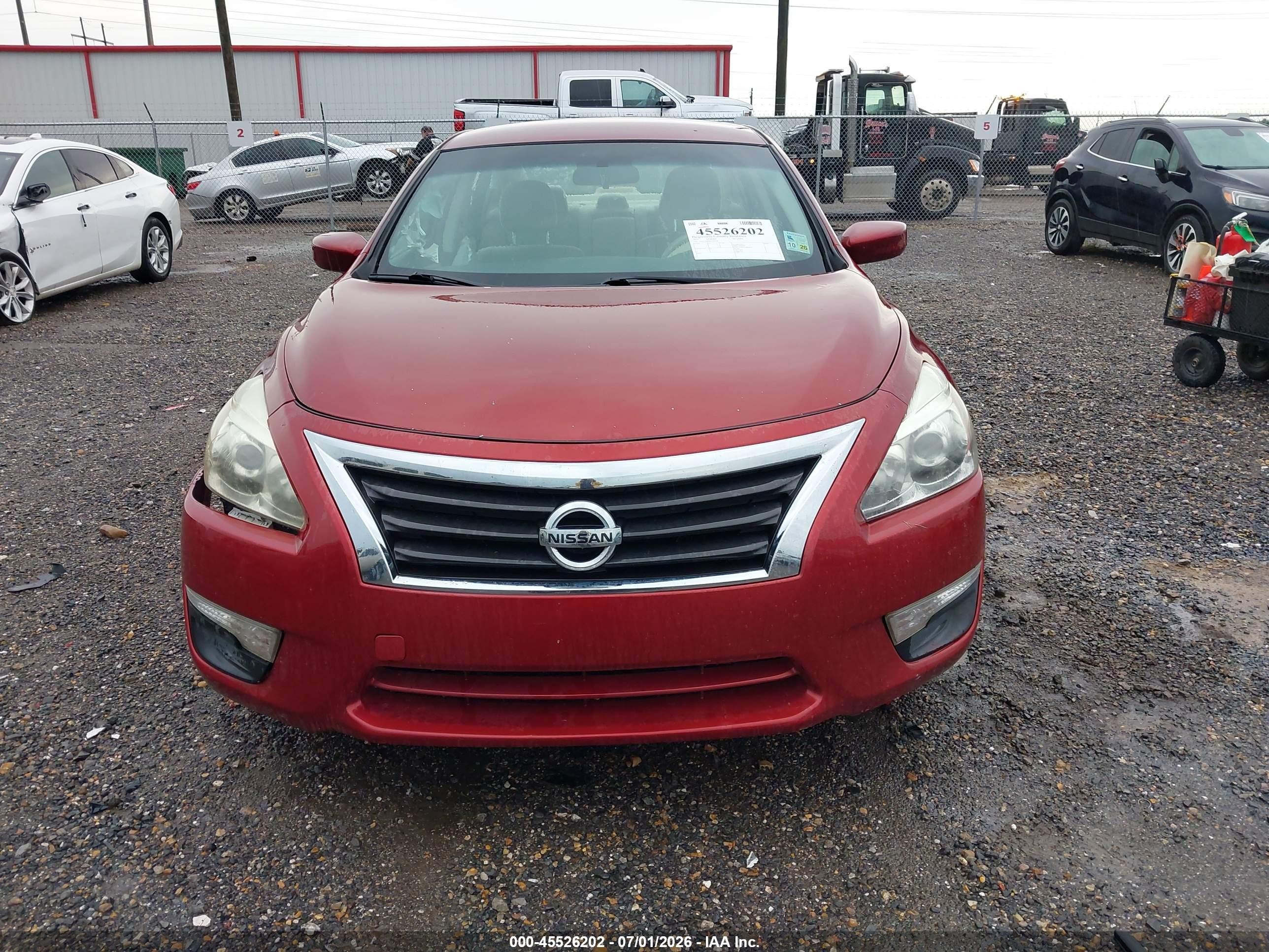2015 Nissan Altima 2.5/2.5 S/2.5 Sl/2.5 Sv Red vin: 1N4AL3AP4FN300358