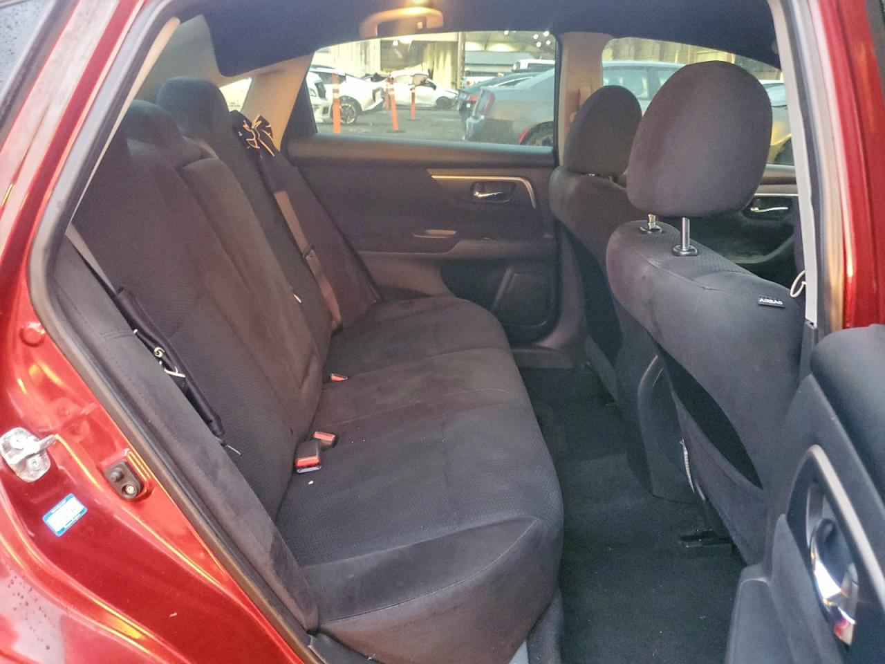 2015 Nissan Altima 2.5 Красный vin: 1N4AL3AP4FN302319