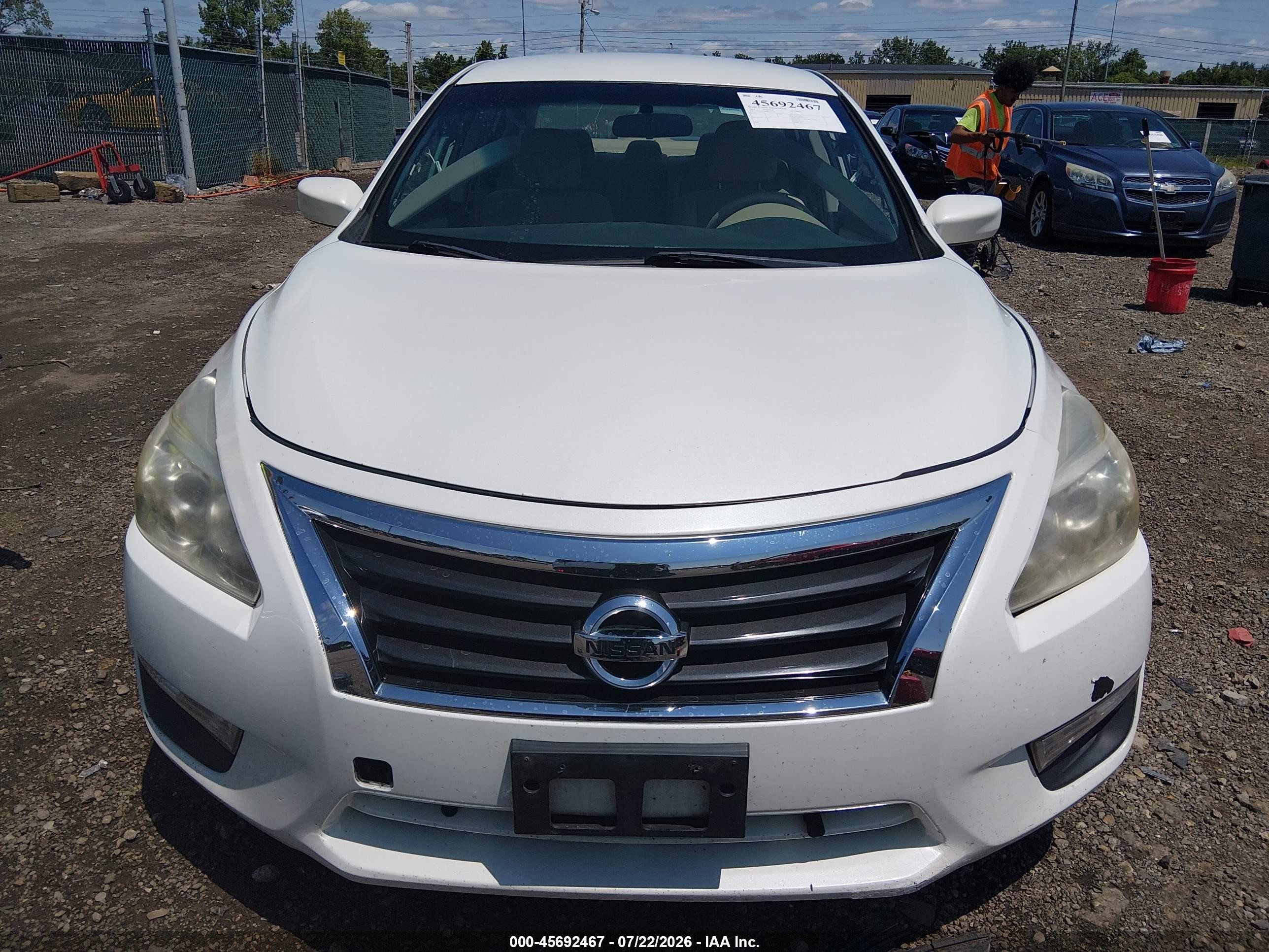 2015 Nissan Altima 2.5 S White vin: 1N4AL3AP4FN307794