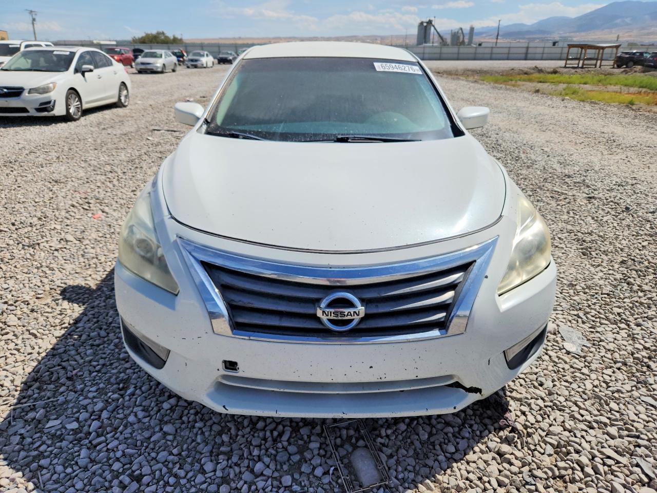 2015 Nissan Altima 2.5 S White vin: 1N4AL3AP4FN318066