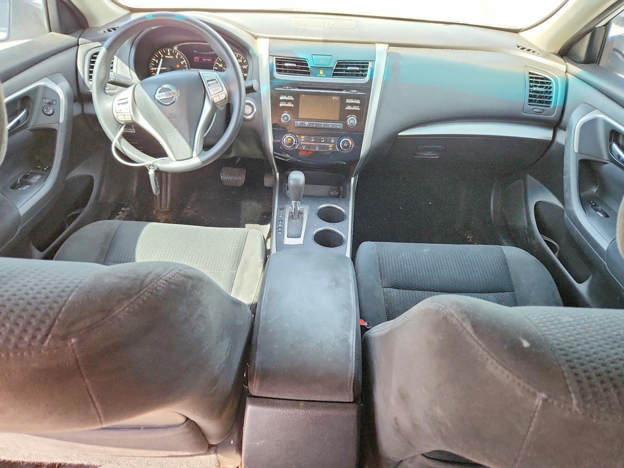 2015 Nissan Altima 2.5 S White vin: 1N4AL3AP4FN318066