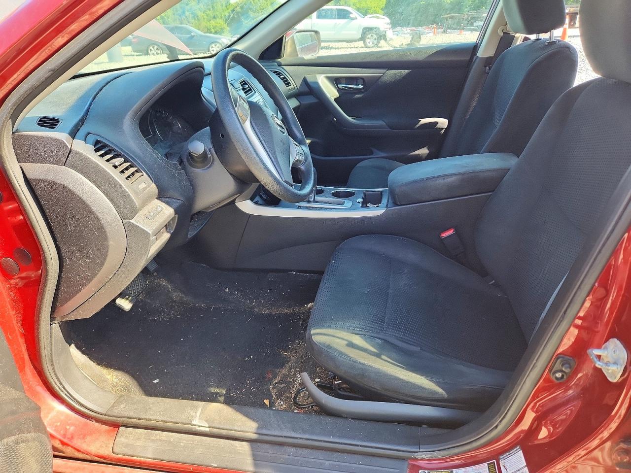 2015 Nissan Altima 2.5 S Burgundy vin: 1N4AL3AP4FN318441