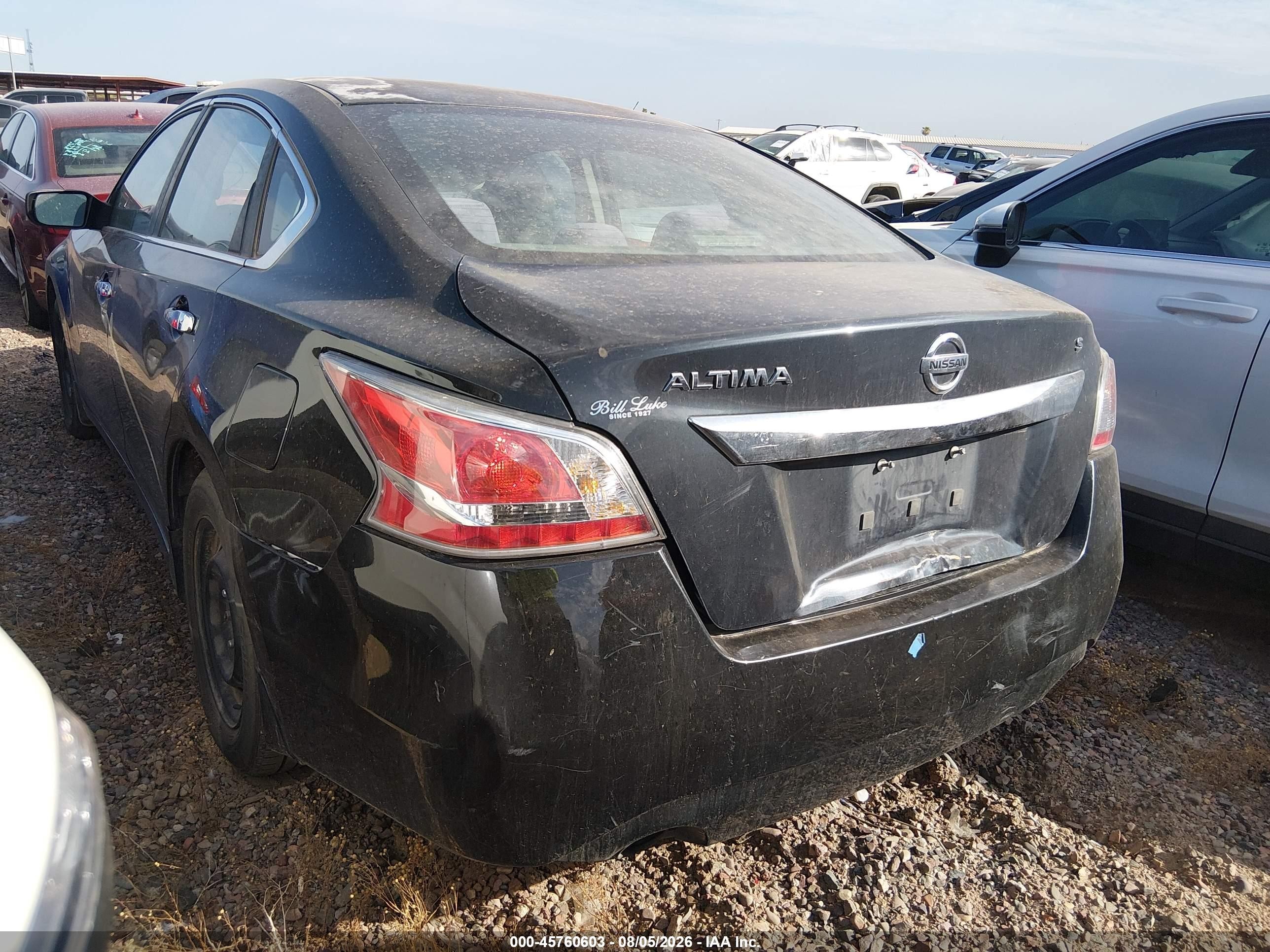 2015 Nissan Altima 2.5 S Черный vin: 1N4AL3AP4FN323946