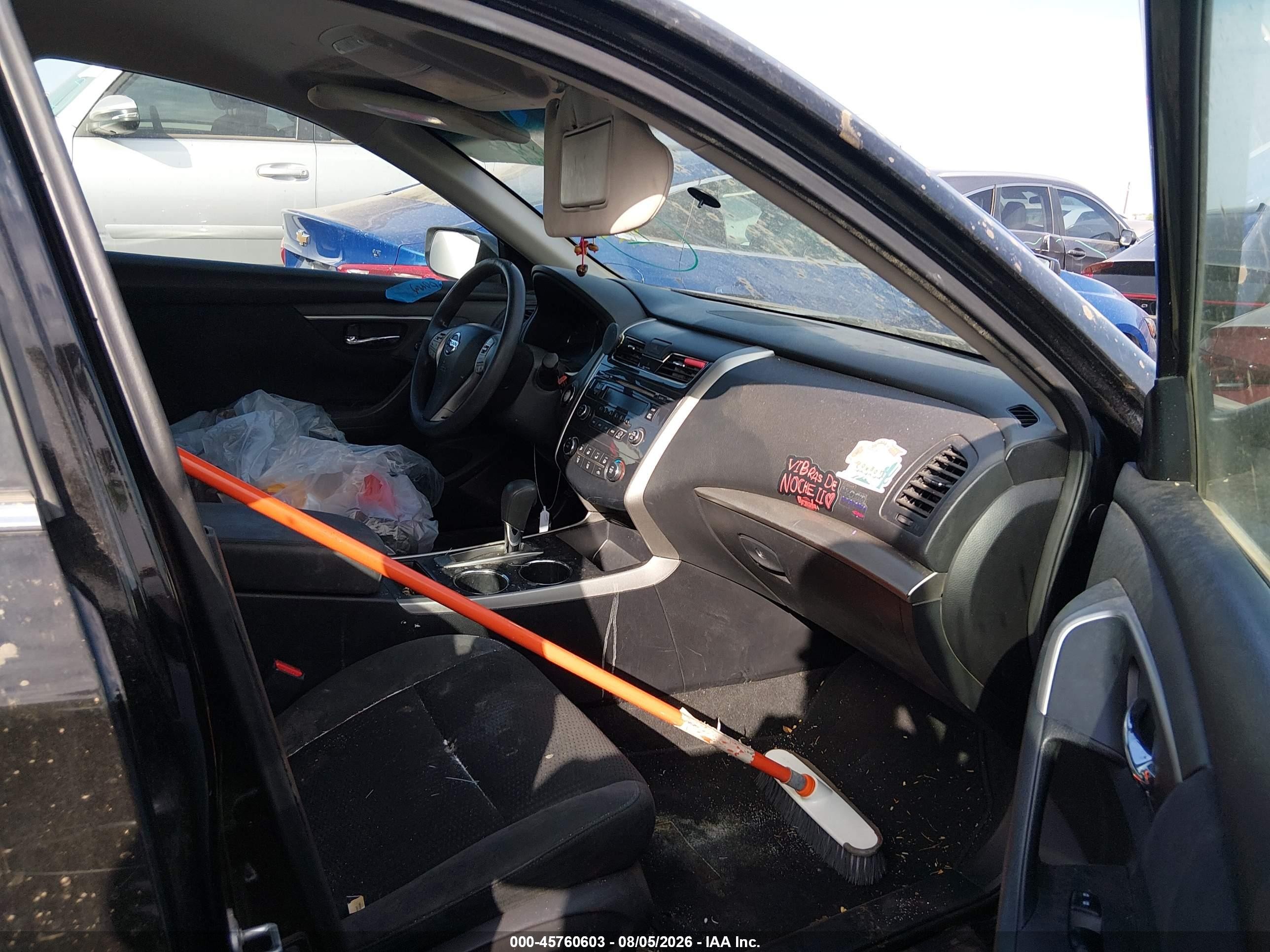 2015 Nissan Altima 2.5 S Черный vin: 1N4AL3AP4FN323946