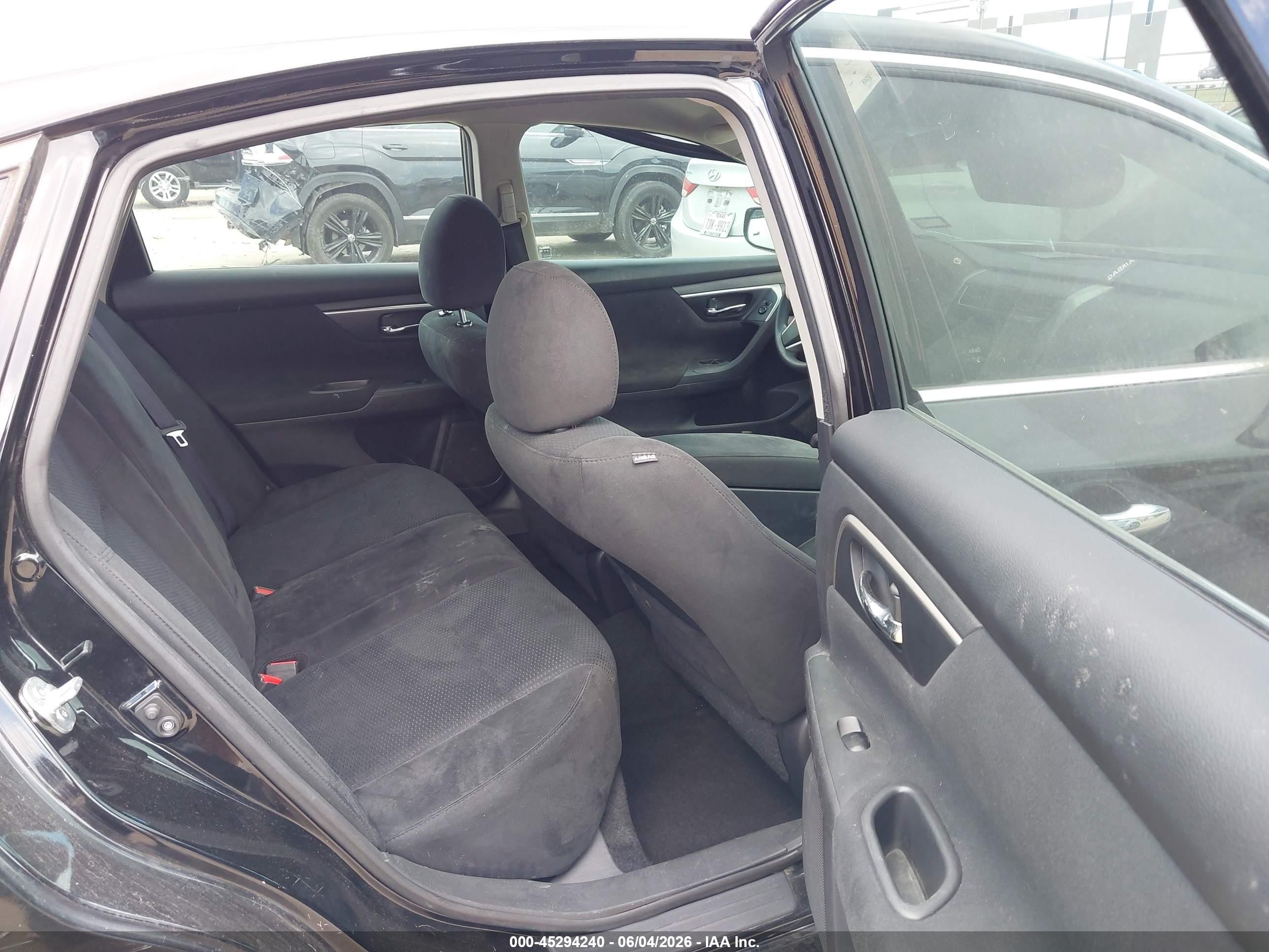 2015 Nissan Altima 2.5 S Black vin: 1N4AL3AP4FN328595