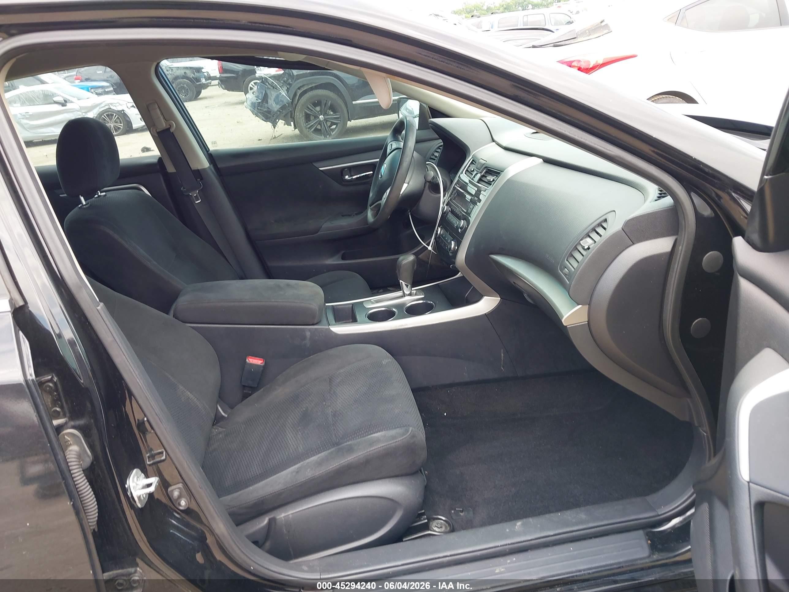 2015 Nissan Altima 2.5 S Black vin: 1N4AL3AP4FN328595
