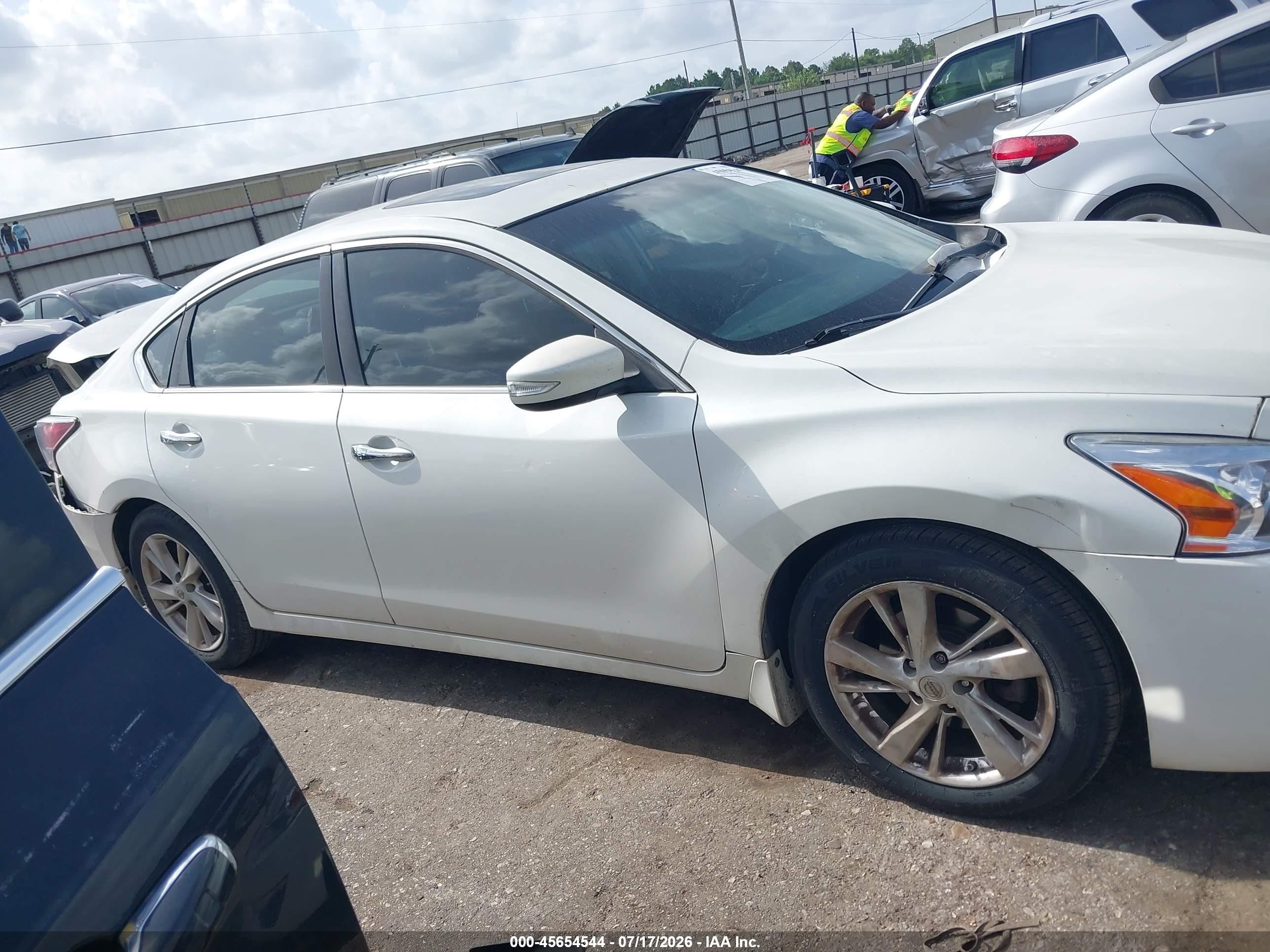 2015 Nissan Altima 2.5 Sl Белый vin: 1N4AL3AP4FN357482