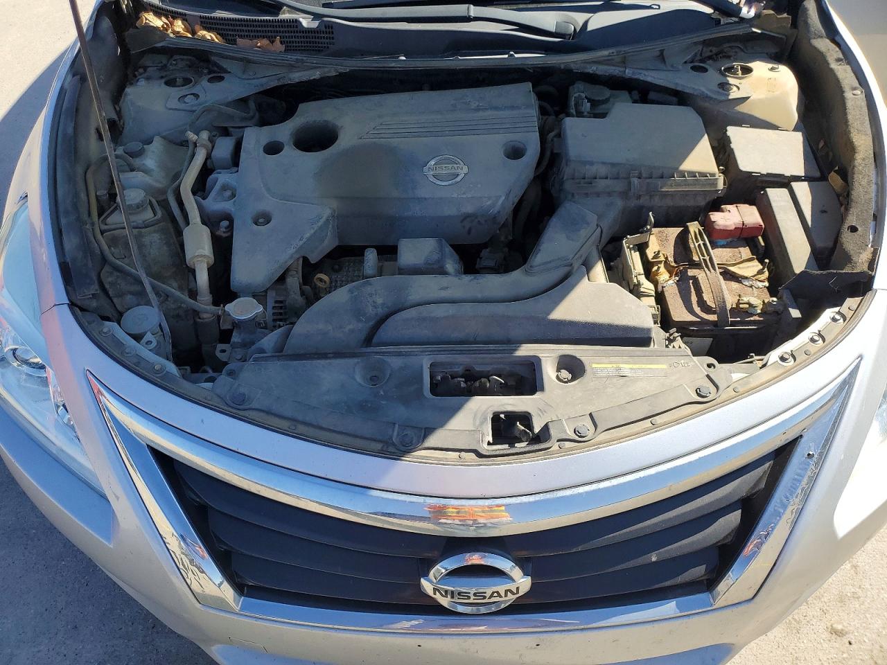 2015 Nissan Altima 2.5 Silver vin: 1N4AL3AP4FN358891