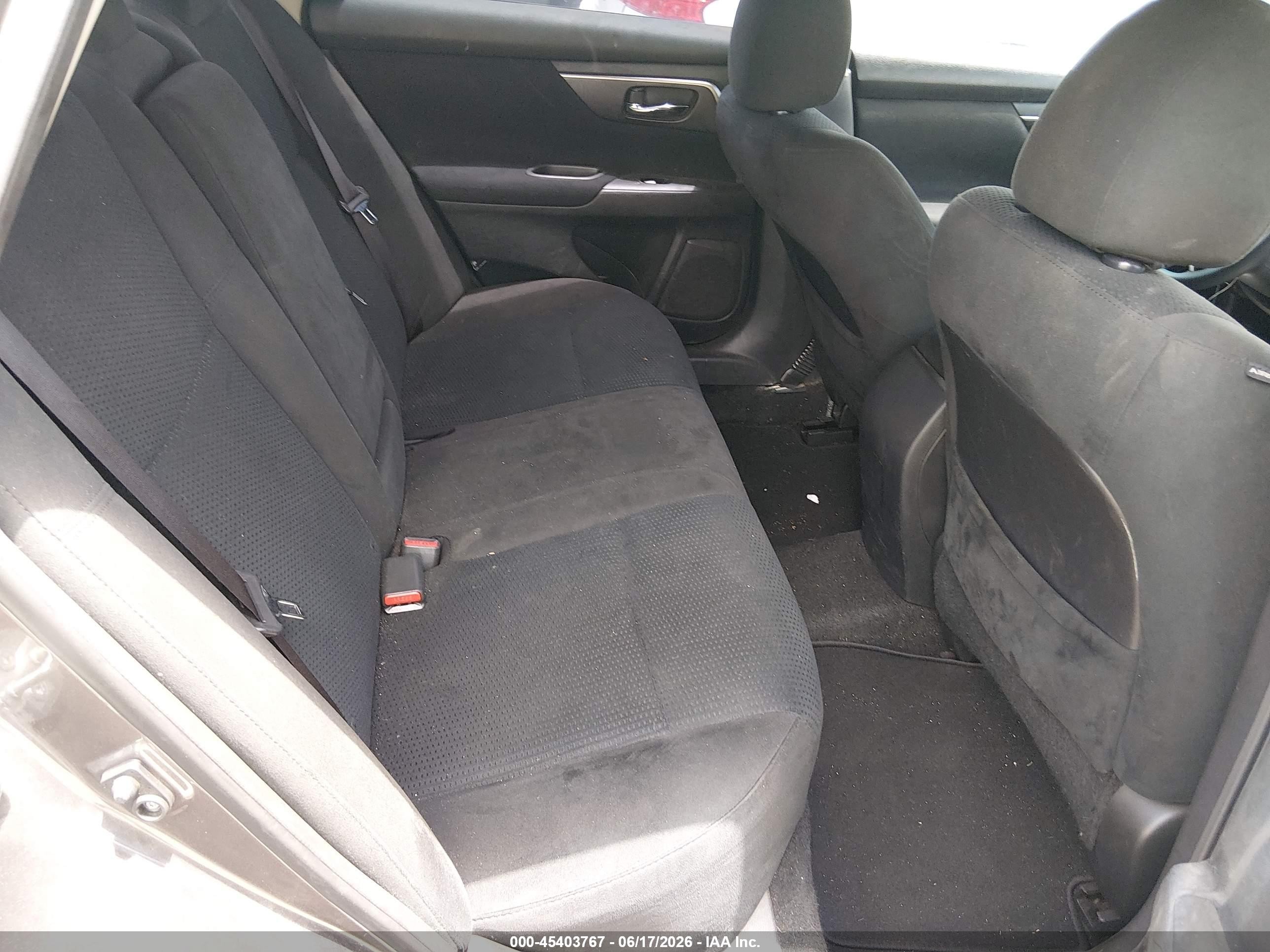 2015 Nissan Altima 2.5 S Black vin: 1N4AL3AP4FN369602