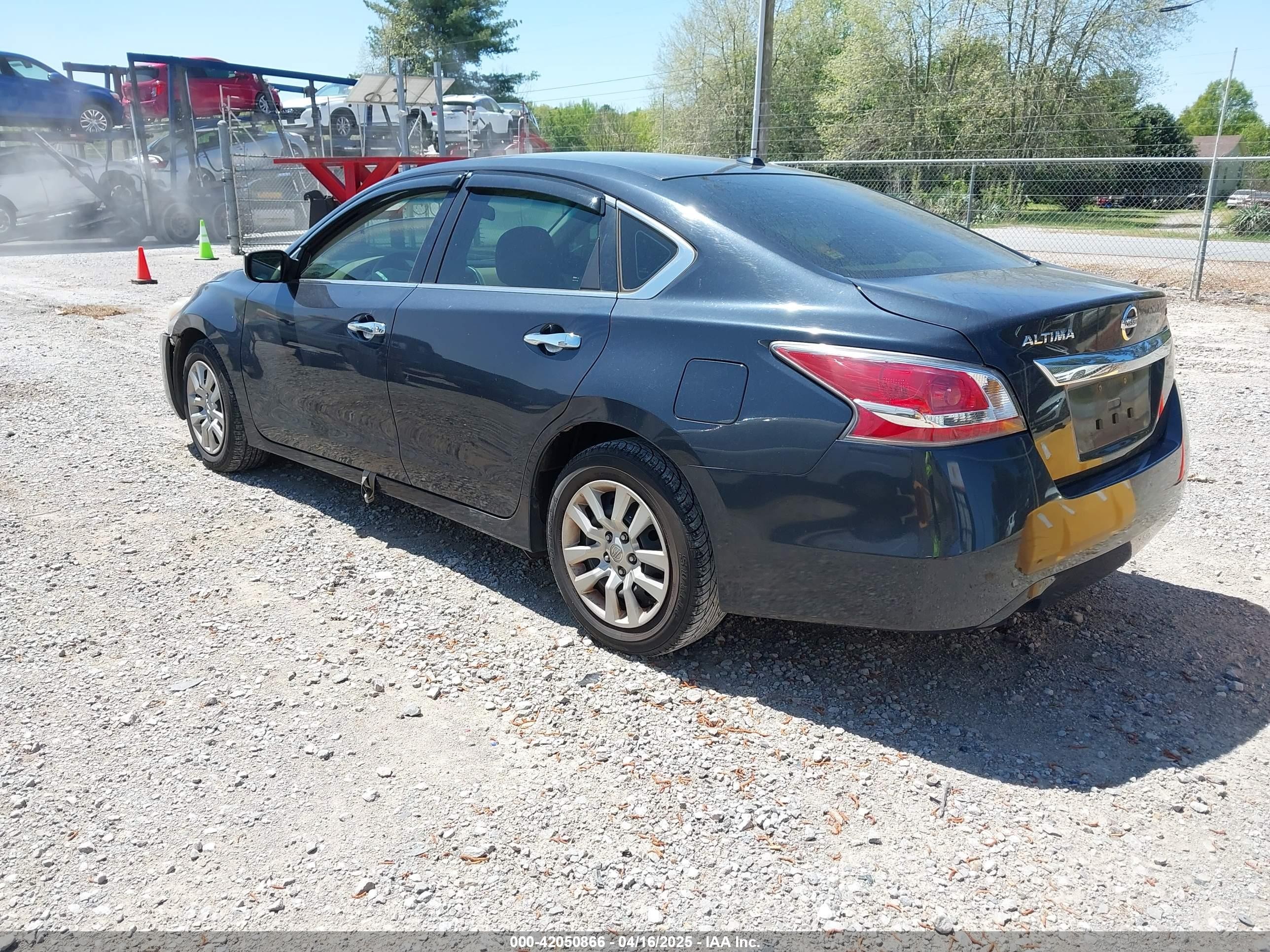 2015 Nissan Altima 2.5/2.5 S/2.5 Sl/2.5 Sv Black vin: 1N4AL3AP4FN372273