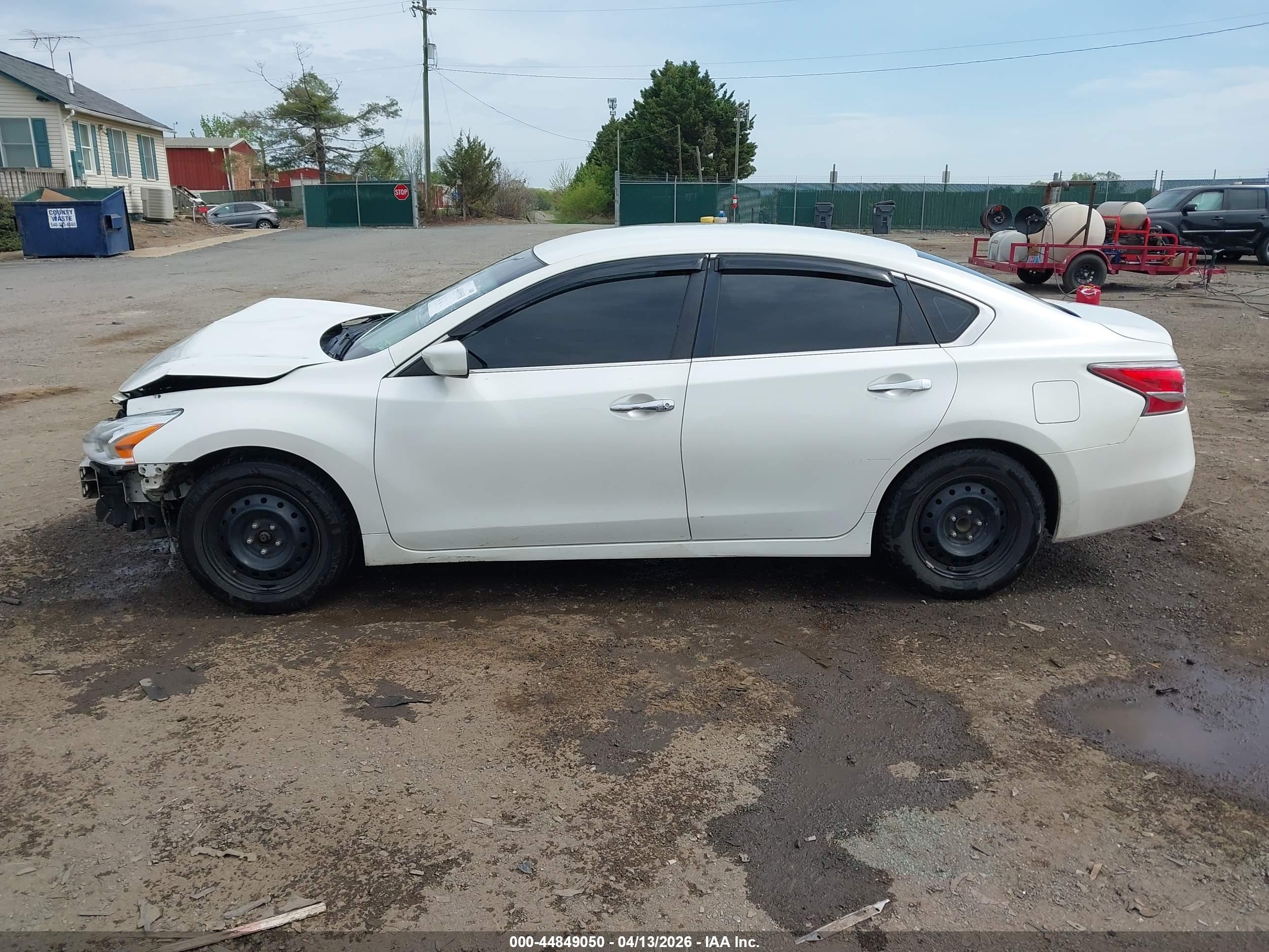 2015 Nissan Altima 2.5/2.5 S/2.5 Sl/2.5 Sv White vin: 1N4AL3AP4FN375710