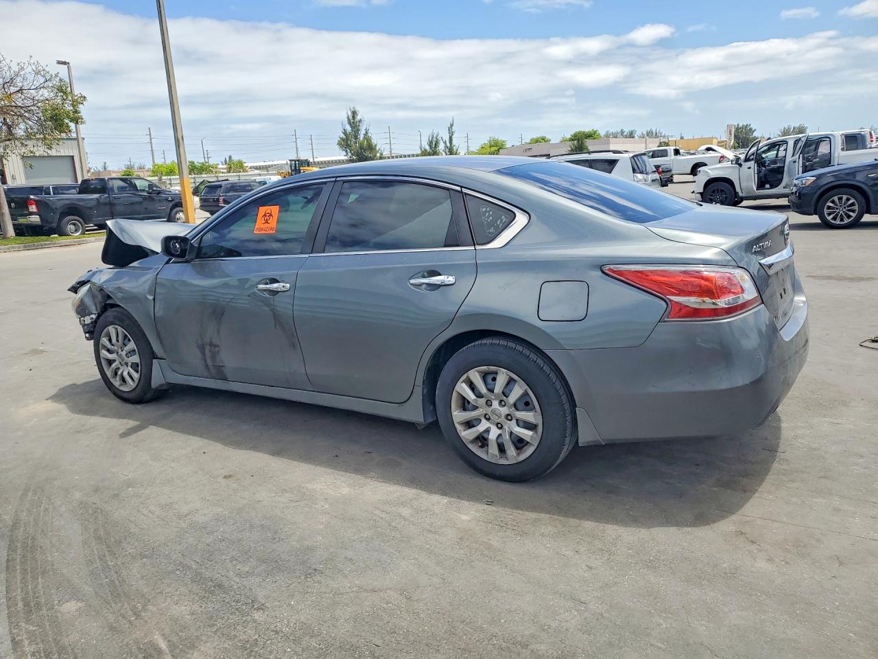 2015 Nissan Altima 2.5 S Gray vin: 1N4AL3AP4FN382902