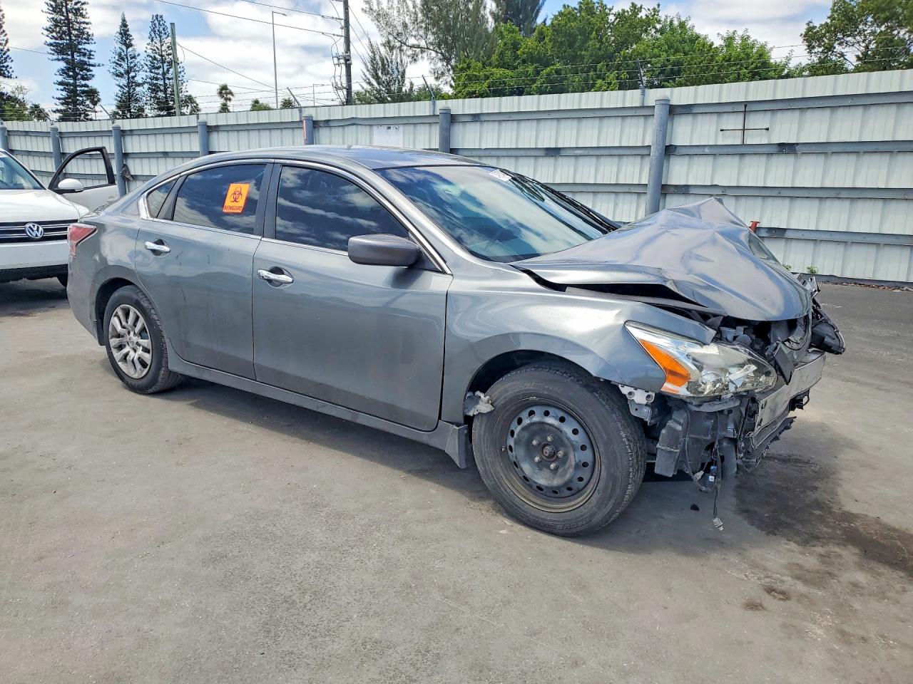 2015 Nissan Altima 2.5 S Gray vin: 1N4AL3AP4FN382902