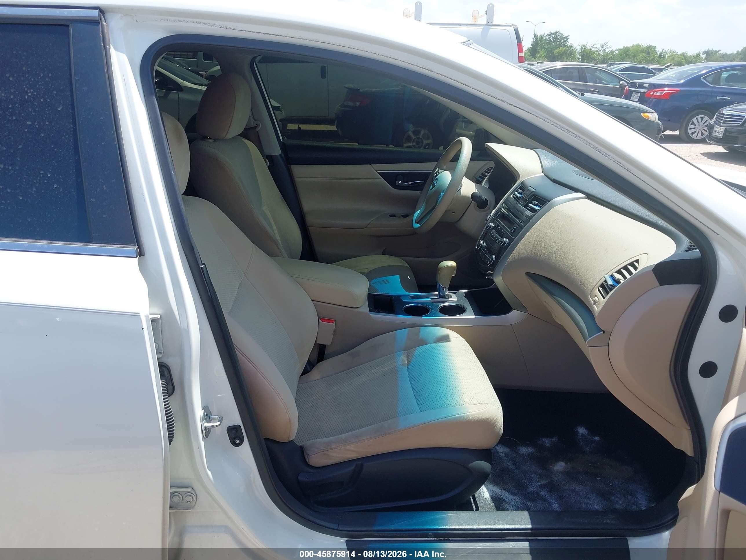 2015 Nissan Altima 2.5 S White vin: 1N4AL3AP4FN391003