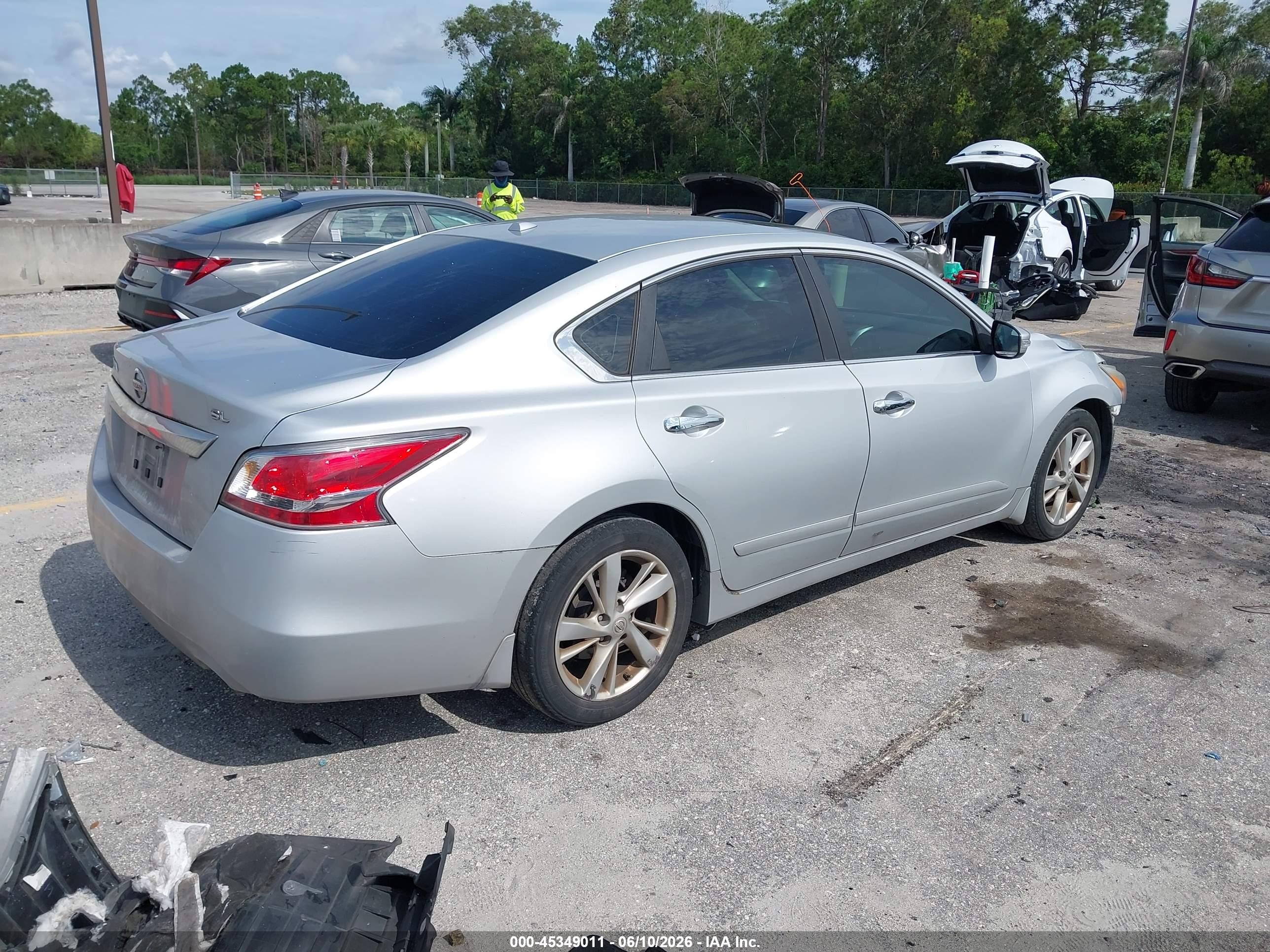2015 Nissan Altima 2.5 Sl Silver vin: 1N4AL3AP4FN398310