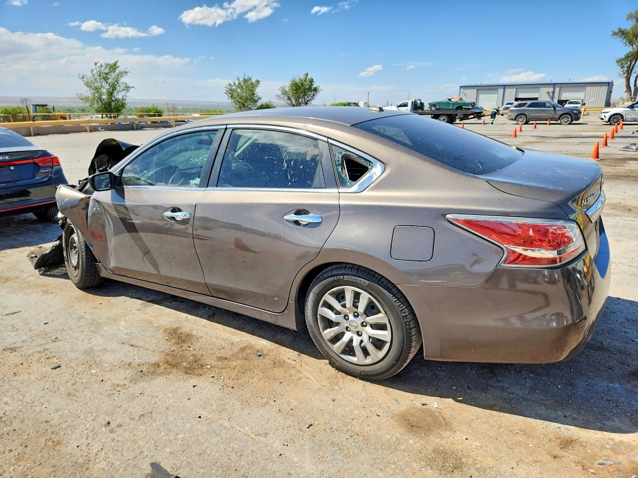 2015 Nissan Altima 2.5 S Угольный vin: 1N4AL3AP4FN882302