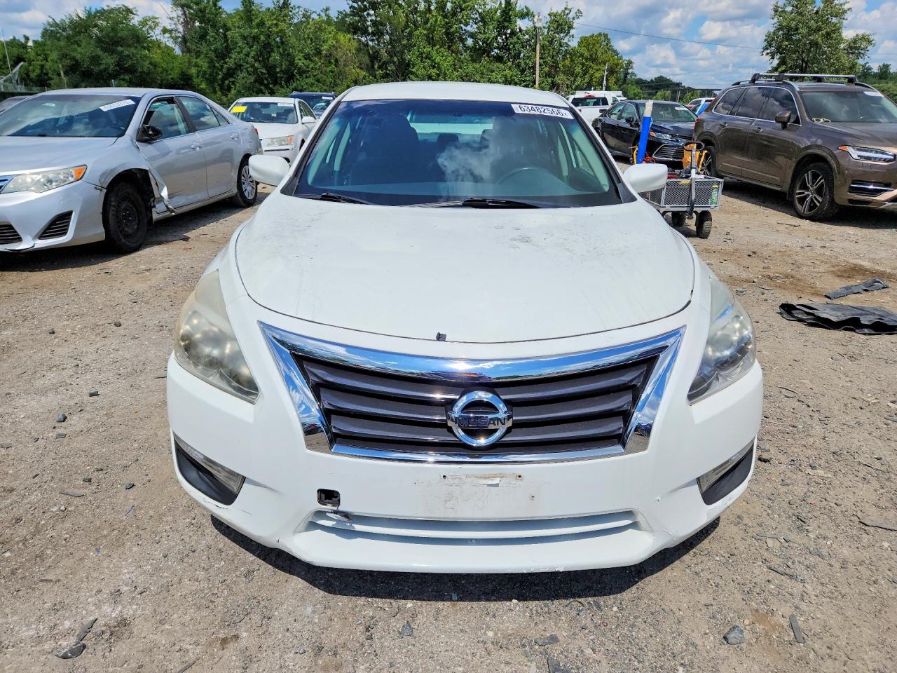 2015 Nissan Altima 2.5 S White vin: 1N4AL3AP4FN900684