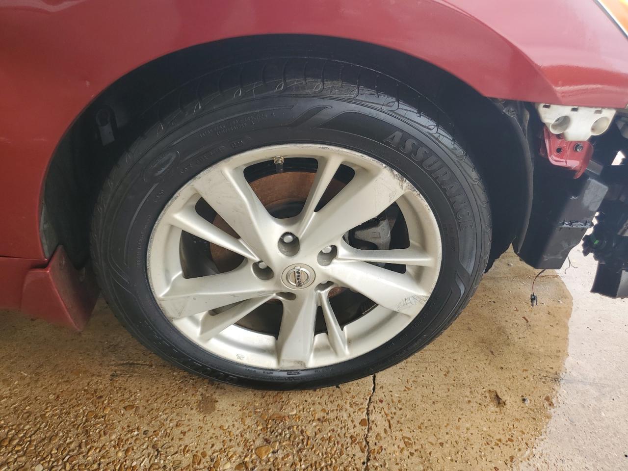 2015 Nissan Altima 2.5 Sl Red vin: 1N4AL3AP4FN900877 Damage: Right Front Wheel, Curb Rash, > 12 Inches