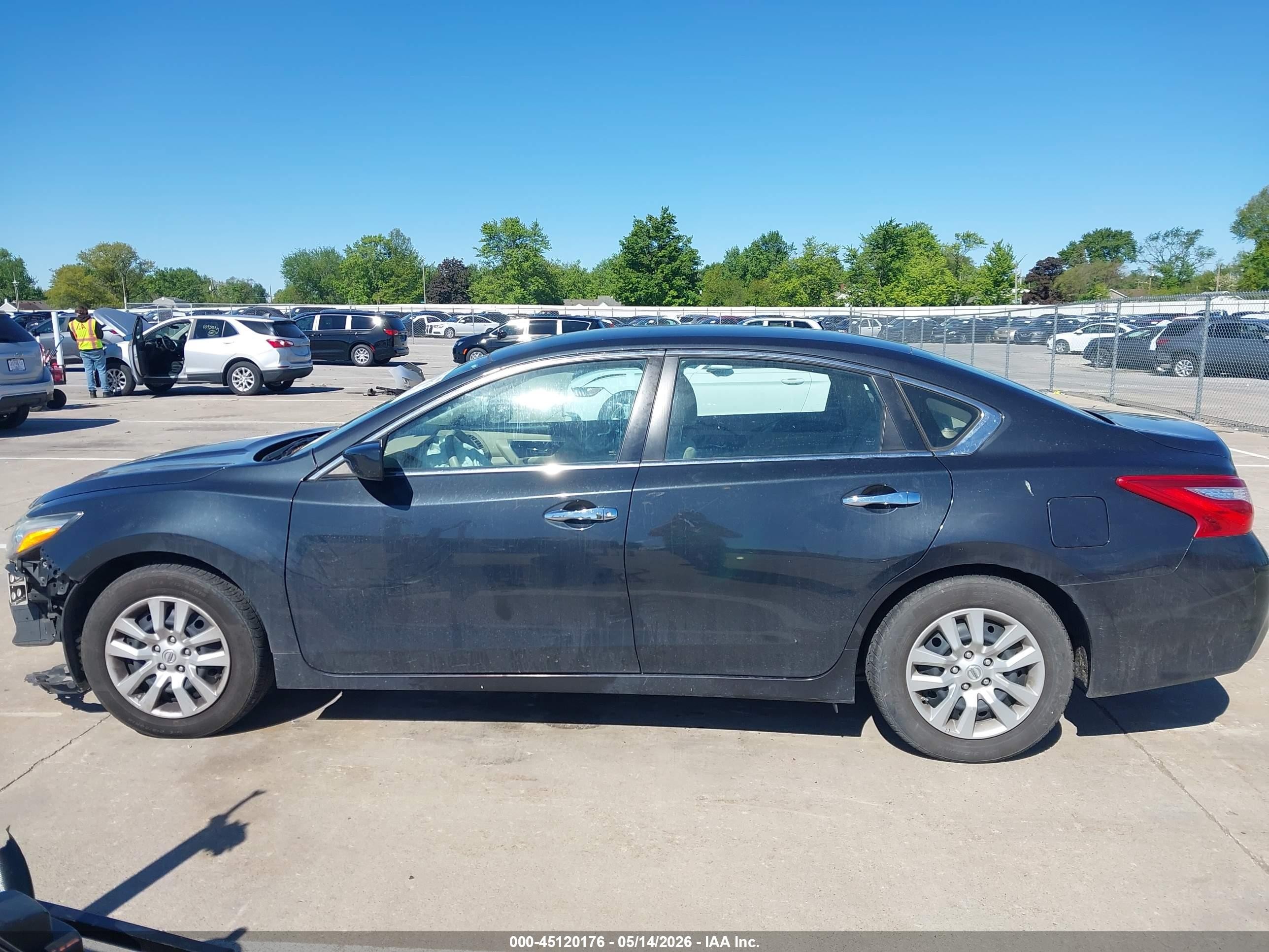 2016 Nissan Altima 2.5/2.5 S/2.5 Sl/2.5 Sr/2.5 Sv Черный vin: 1N4AL3AP4GN306405
