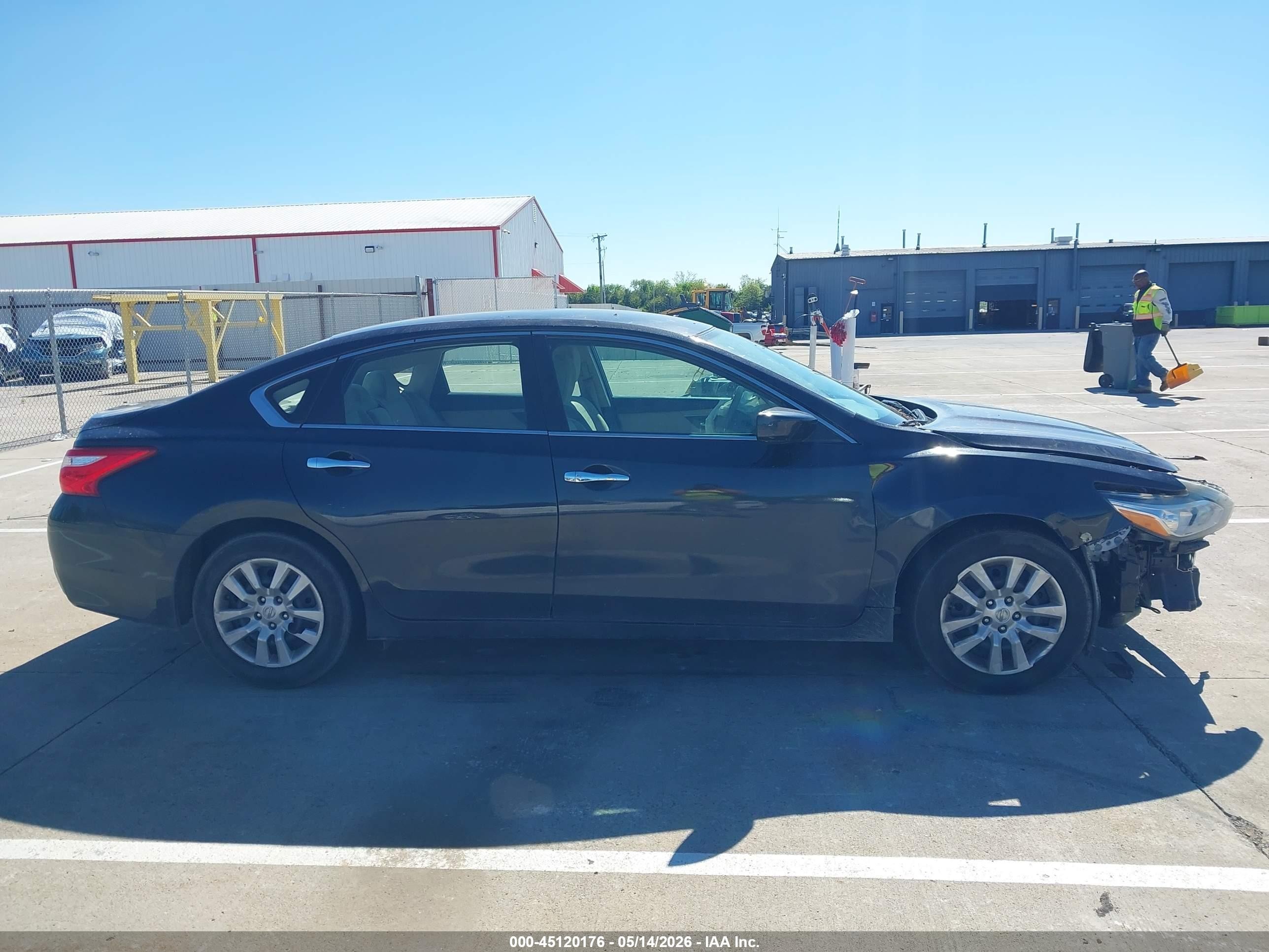 2016 Nissan Altima 2.5/2.5 S/2.5 Sl/2.5 Sr/2.5 Sv Черный vin: 1N4AL3AP4GN306405