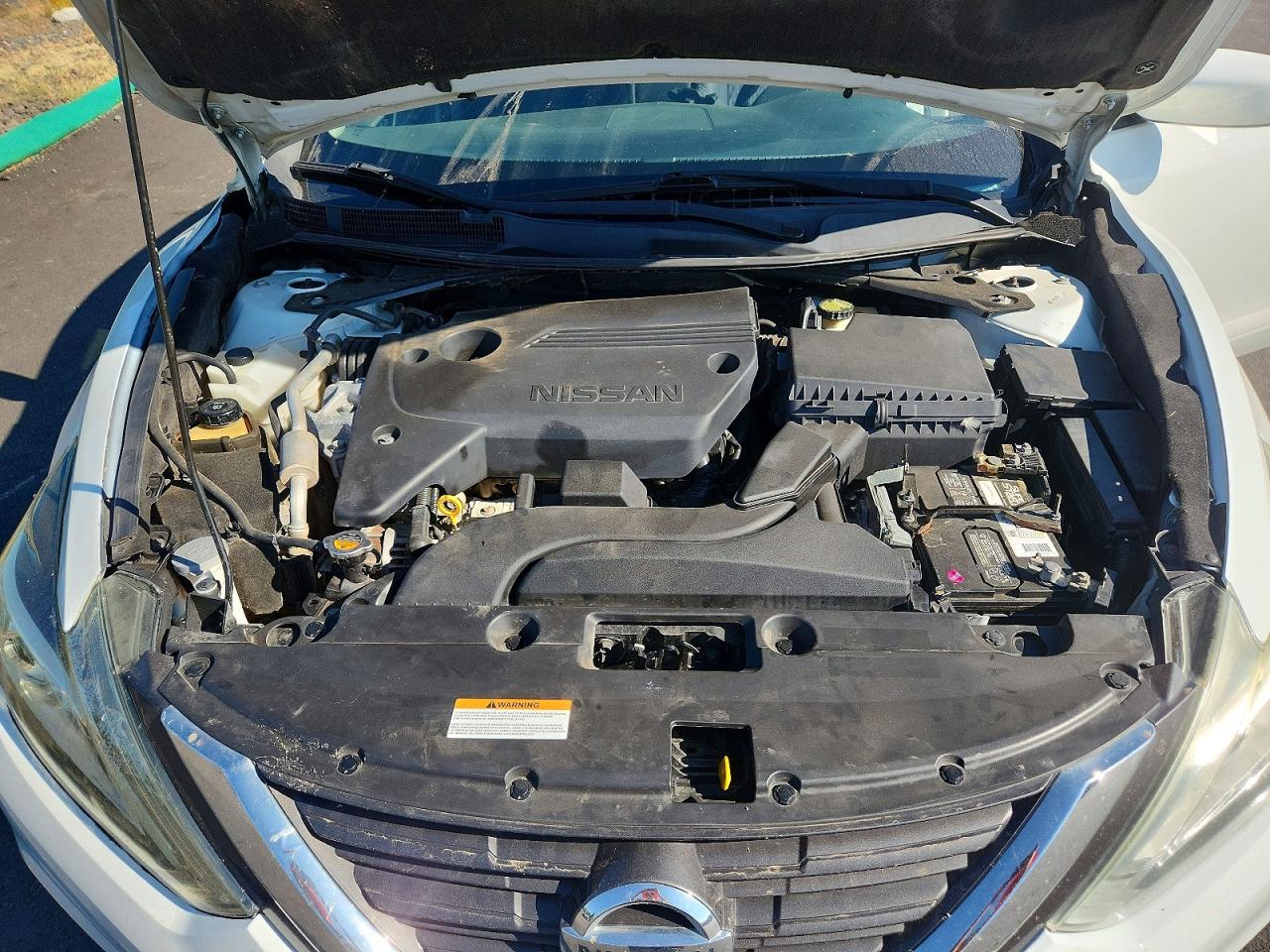2016 Nissan Altima 2.5 S White vin: 1N4AL3AP4GN317176