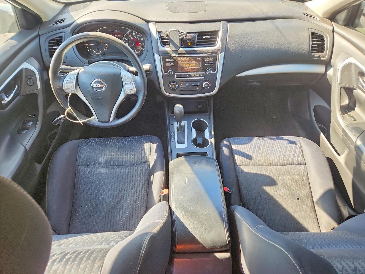 2016 Nissan Altima 2.5 S White vin: 1N4AL3AP4GN317176